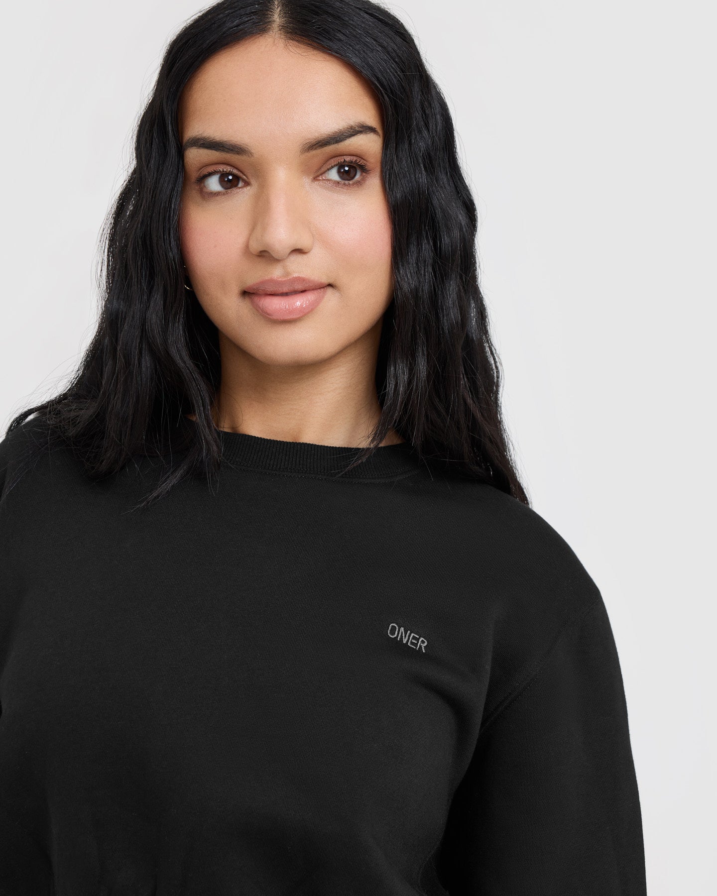 Foundations Crop Sweatshirt | Black - Image 5