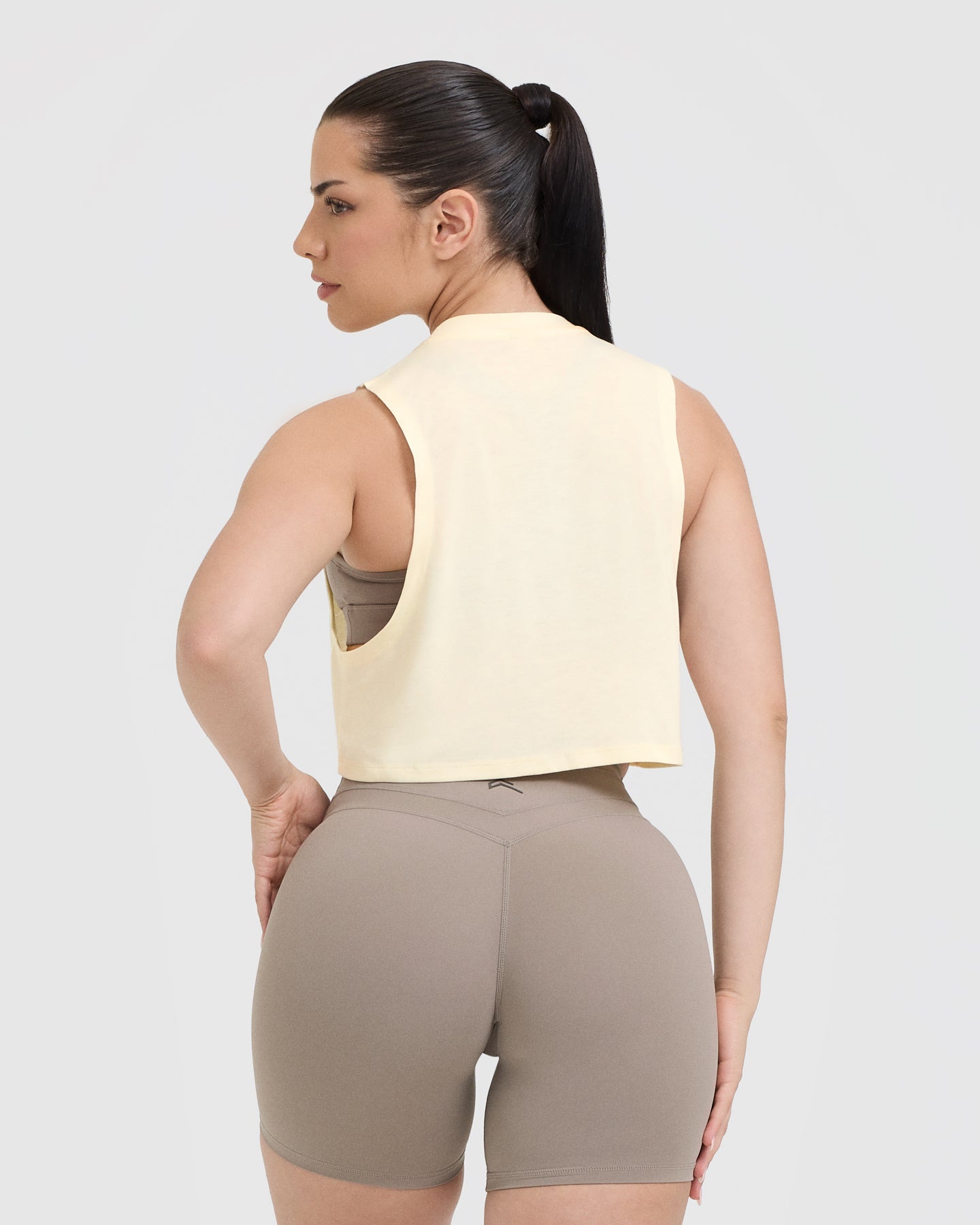 Go To Muscle Crop Tank | Off White - Image 2