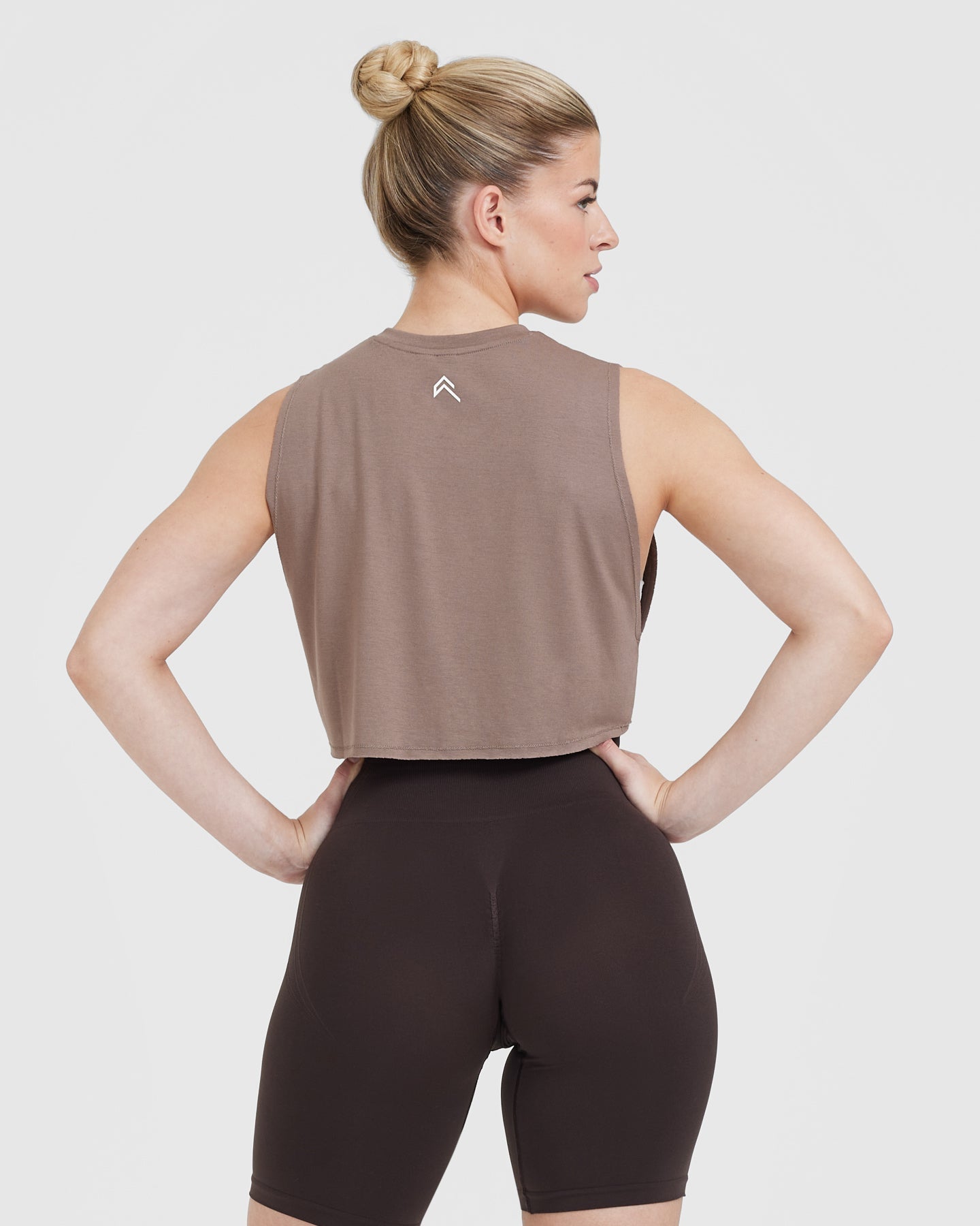 Go To Muscle Crop Vest | Cool Brown - Image 2