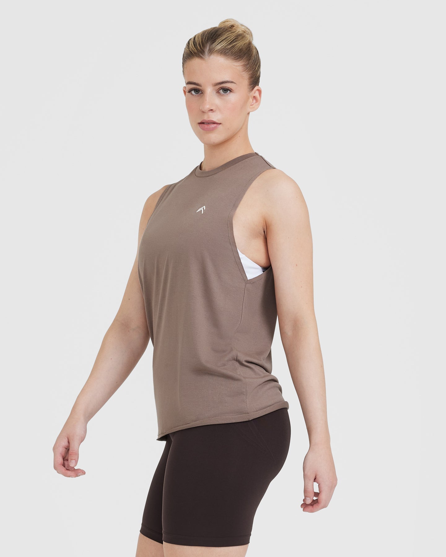 Go To Muscle Vest | Cool Brown - Image 3