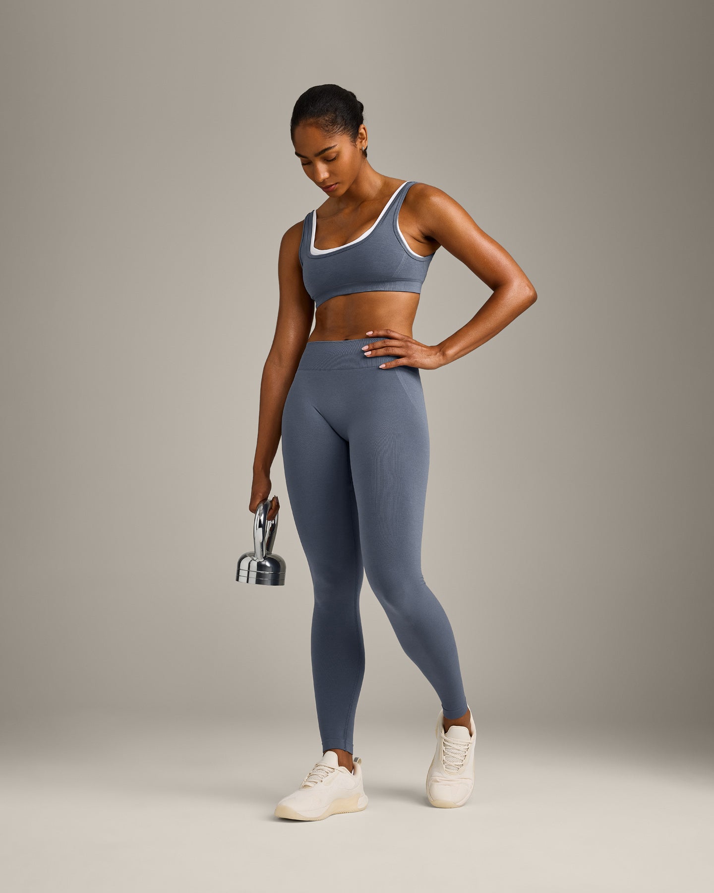 EffortlessLift Seamless Mid Rise Leggings with Grey Logo | Light Granite Blue - Image 3