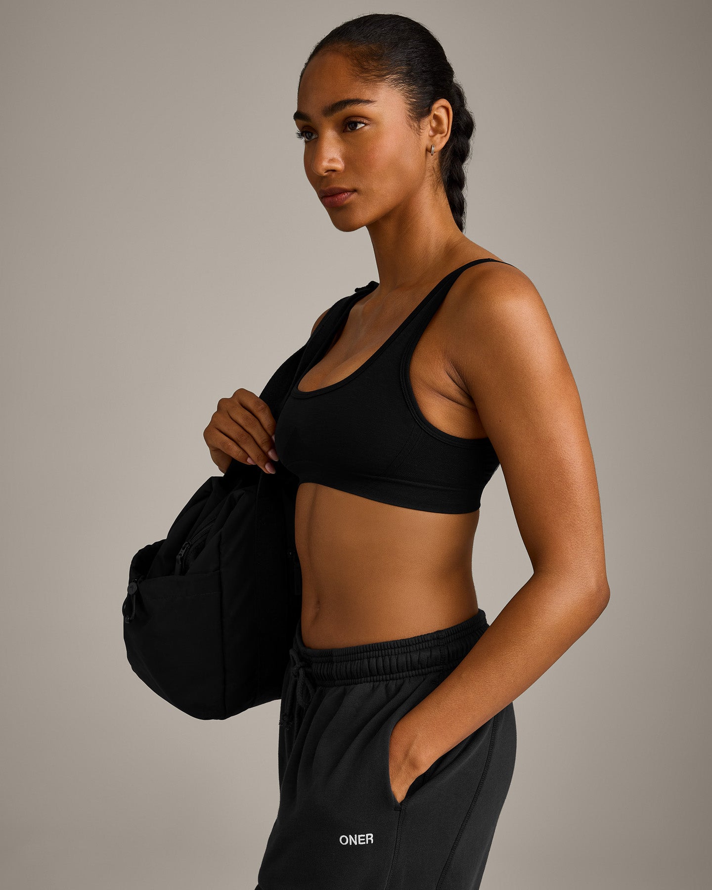 EffortlessLift Square Neck Sports Bra with Grey Logo | Black - Image 5