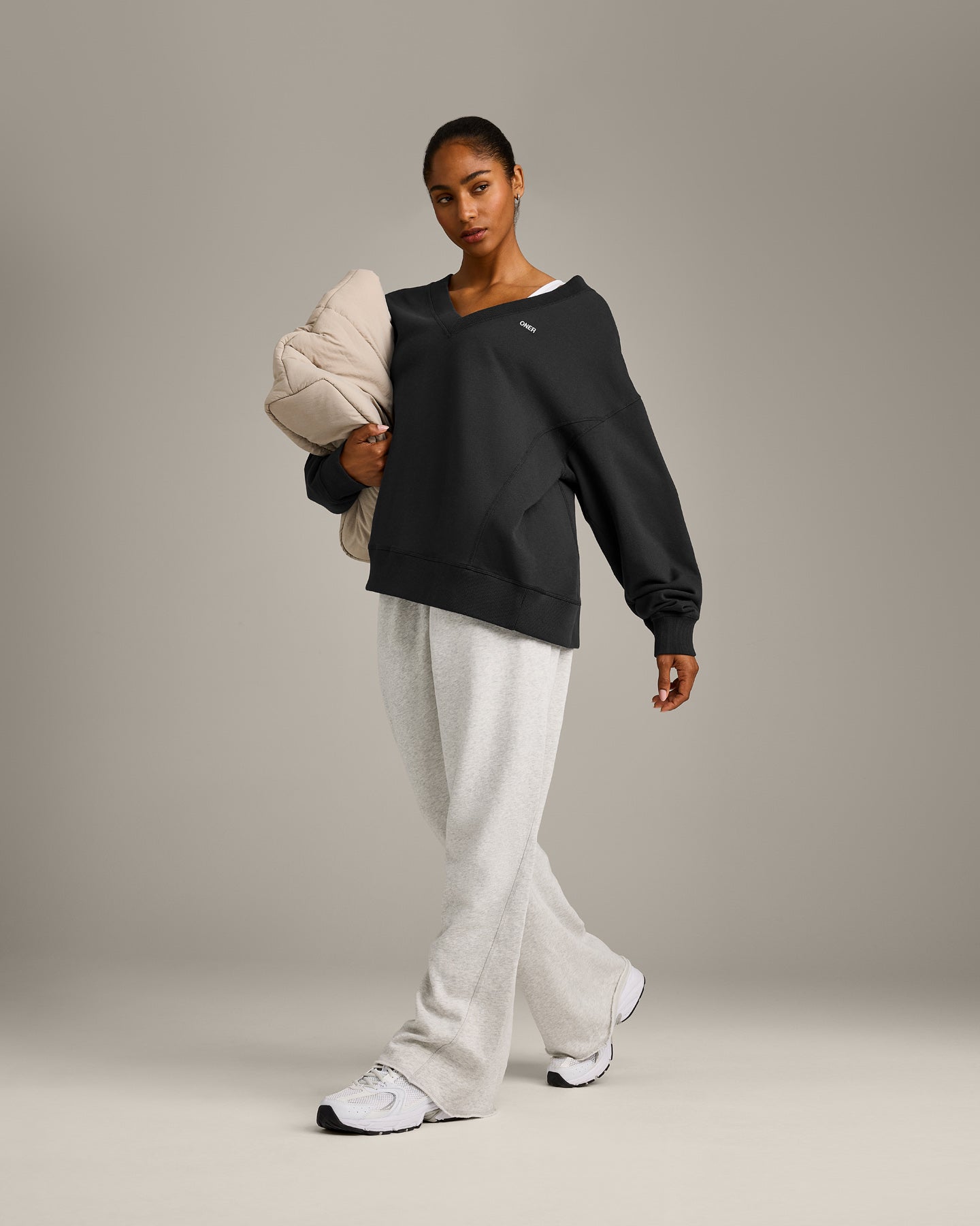 Cotton Vintage Lounge V Neck Sweatshirt | Washed Black - Image 3