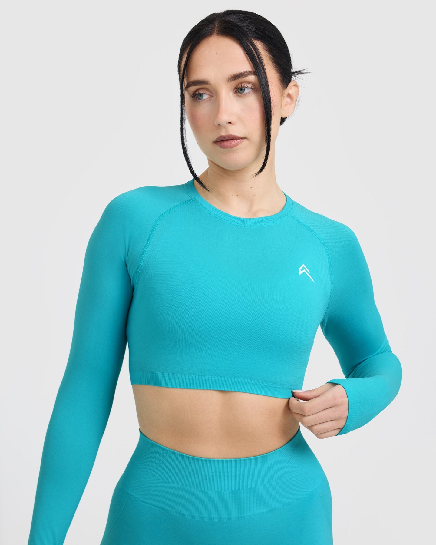 Go To Seamless Fitted Crop Long Sleeve Top | Aqua Blue - Image 4