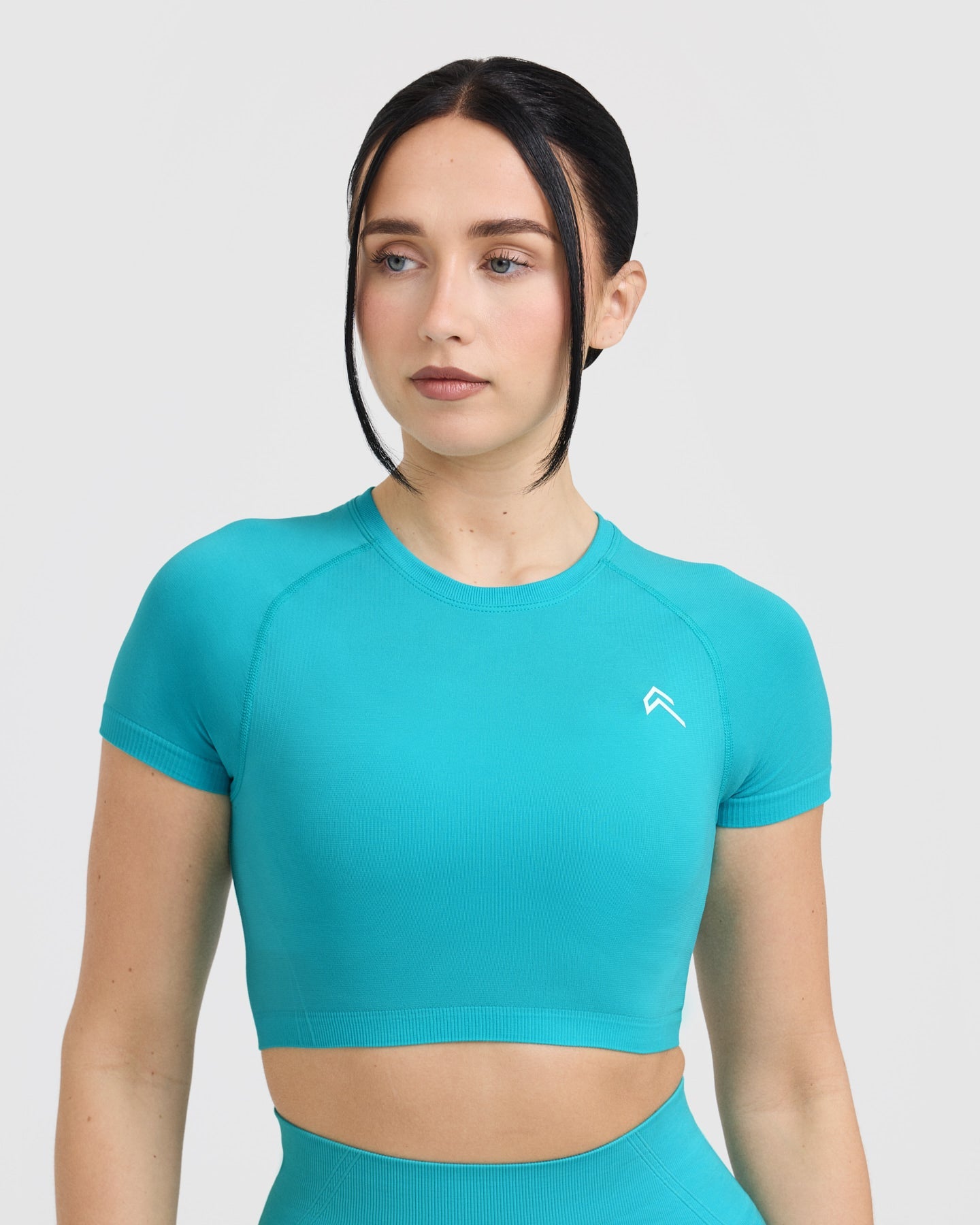 Go To Seamless Fitted Crop Top | Aqua Blue - Image 4