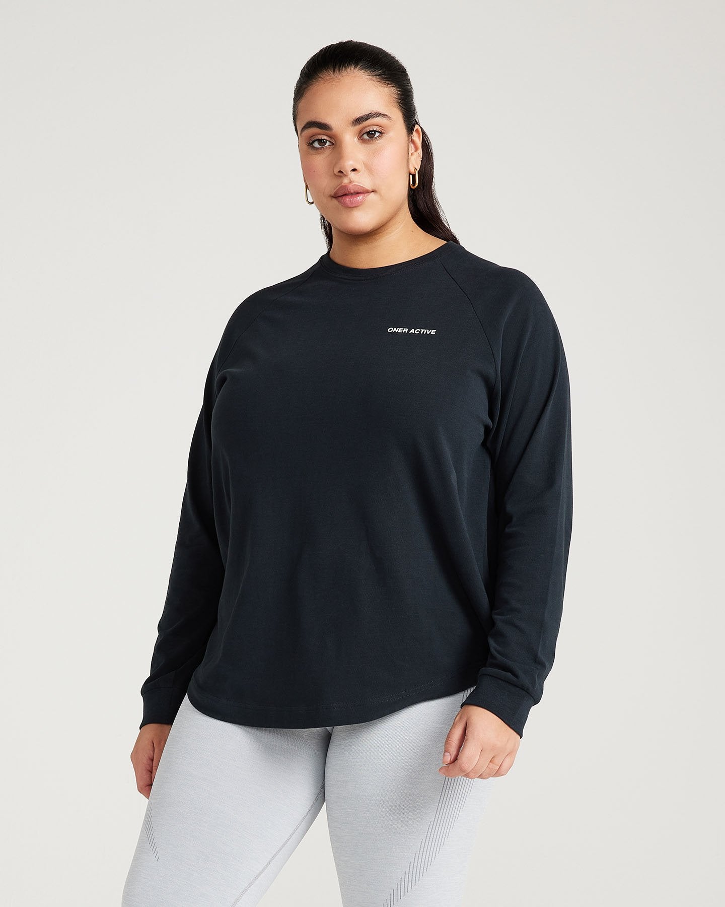 Classic Oversized Long Sleeve Tee | Black