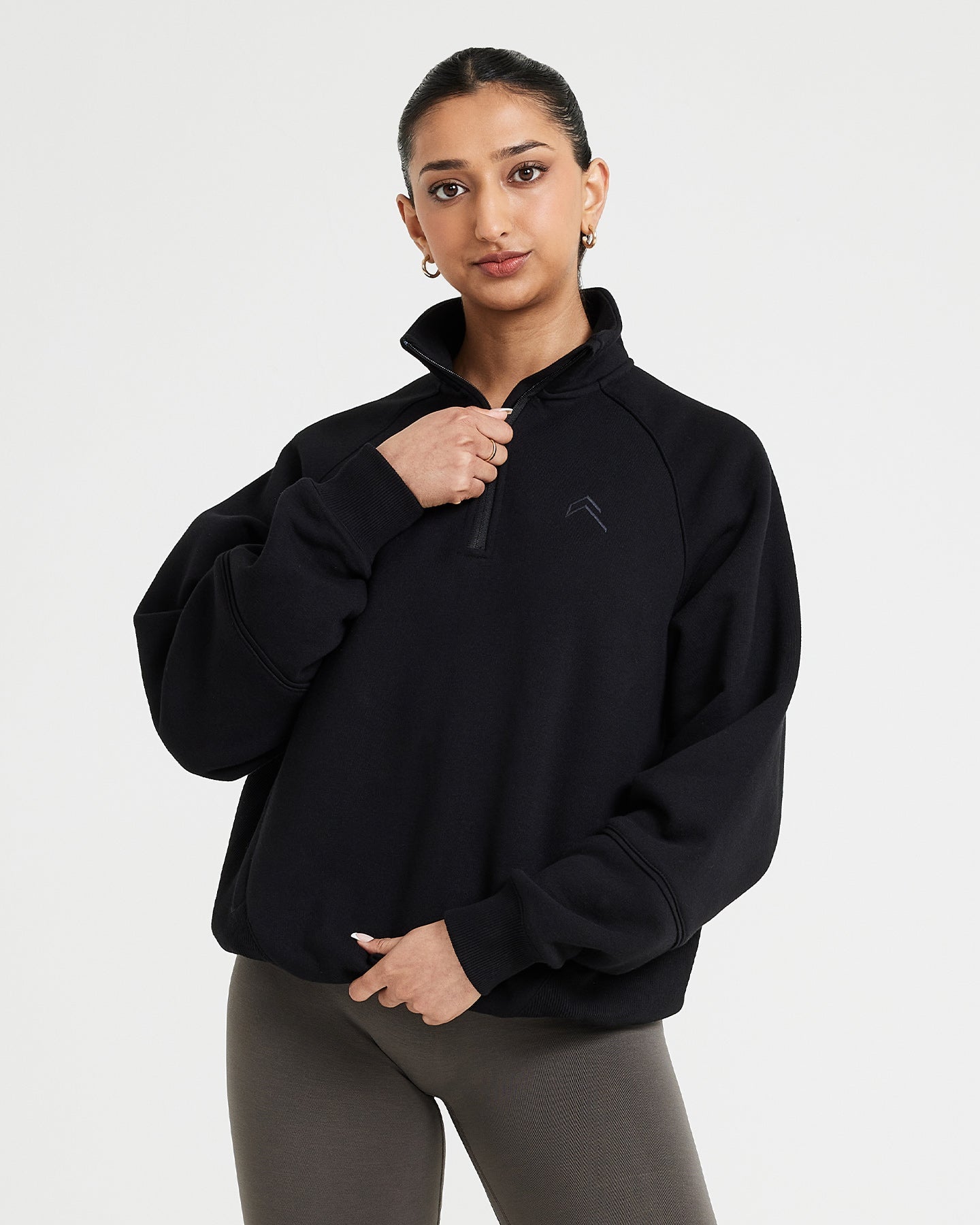 Classic Lounge 1/2 Zip Sweatshirt | Black - Image 3