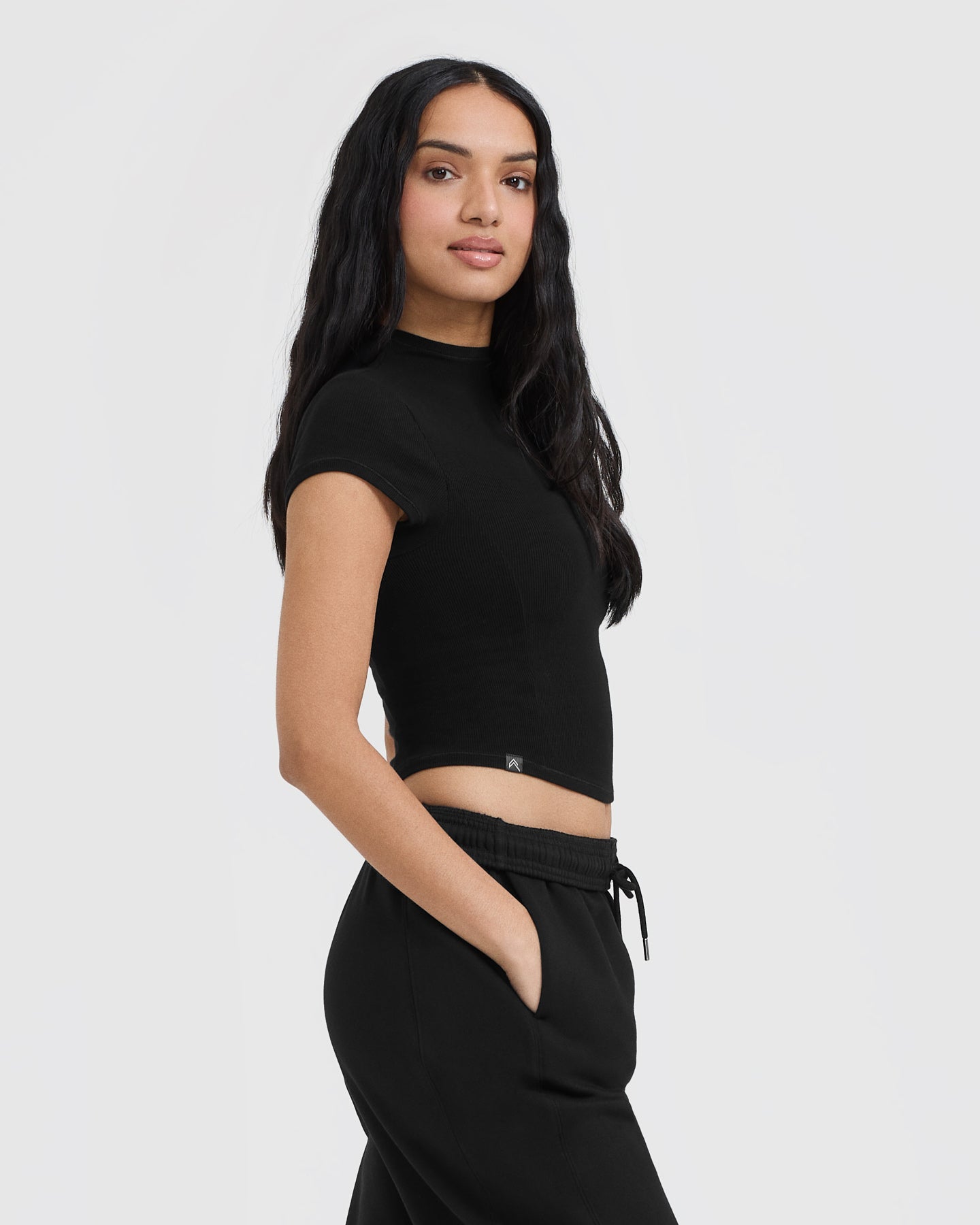 Mellow Rib Mid Mock Neck T-Shirt | Black - Image 3