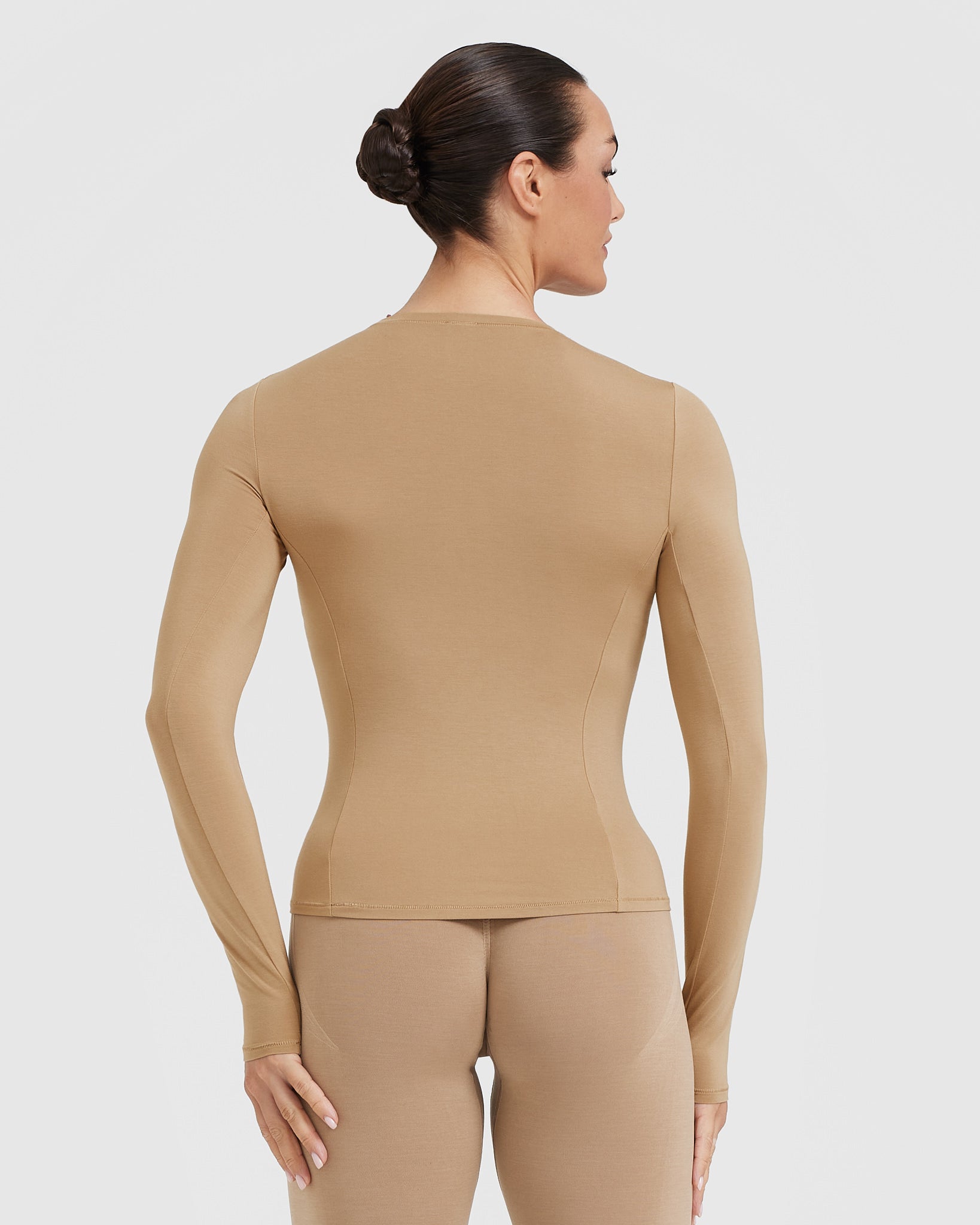 Alternative view of Mellow Soft Long Sleeve Top | Dune Brown
