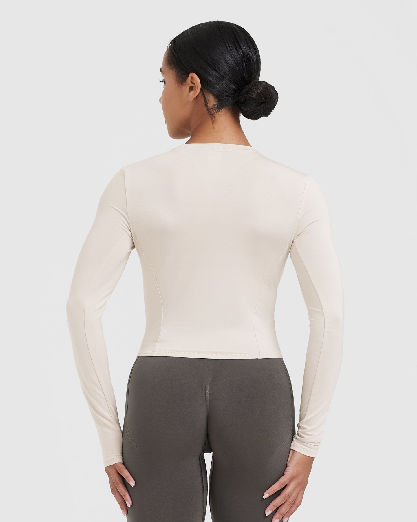 Alternative view of Mellow Soft Mid Long Sleeve Top | Sand