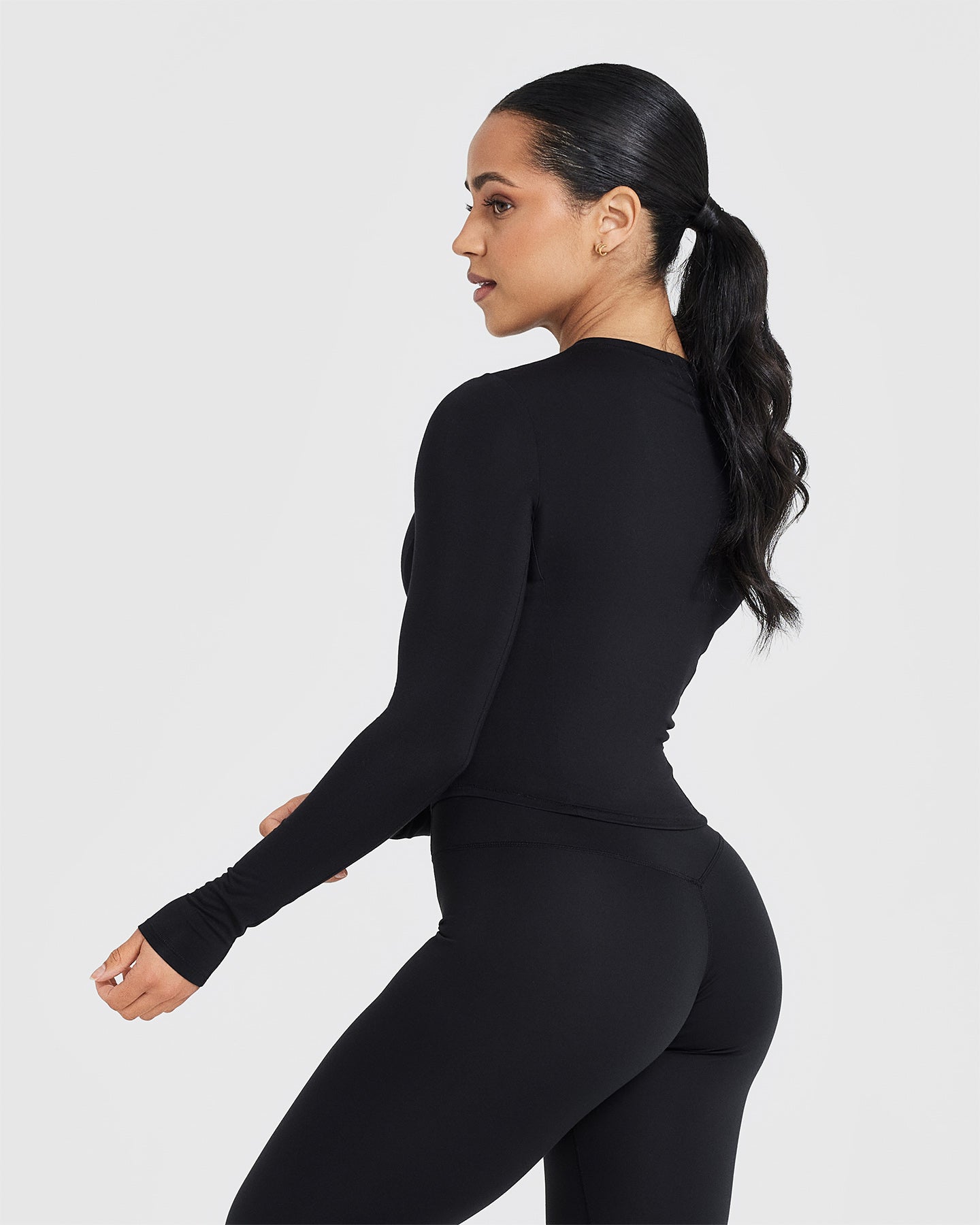 Alternative view of Mellow Soft Mid Long Sleeve Top | Black