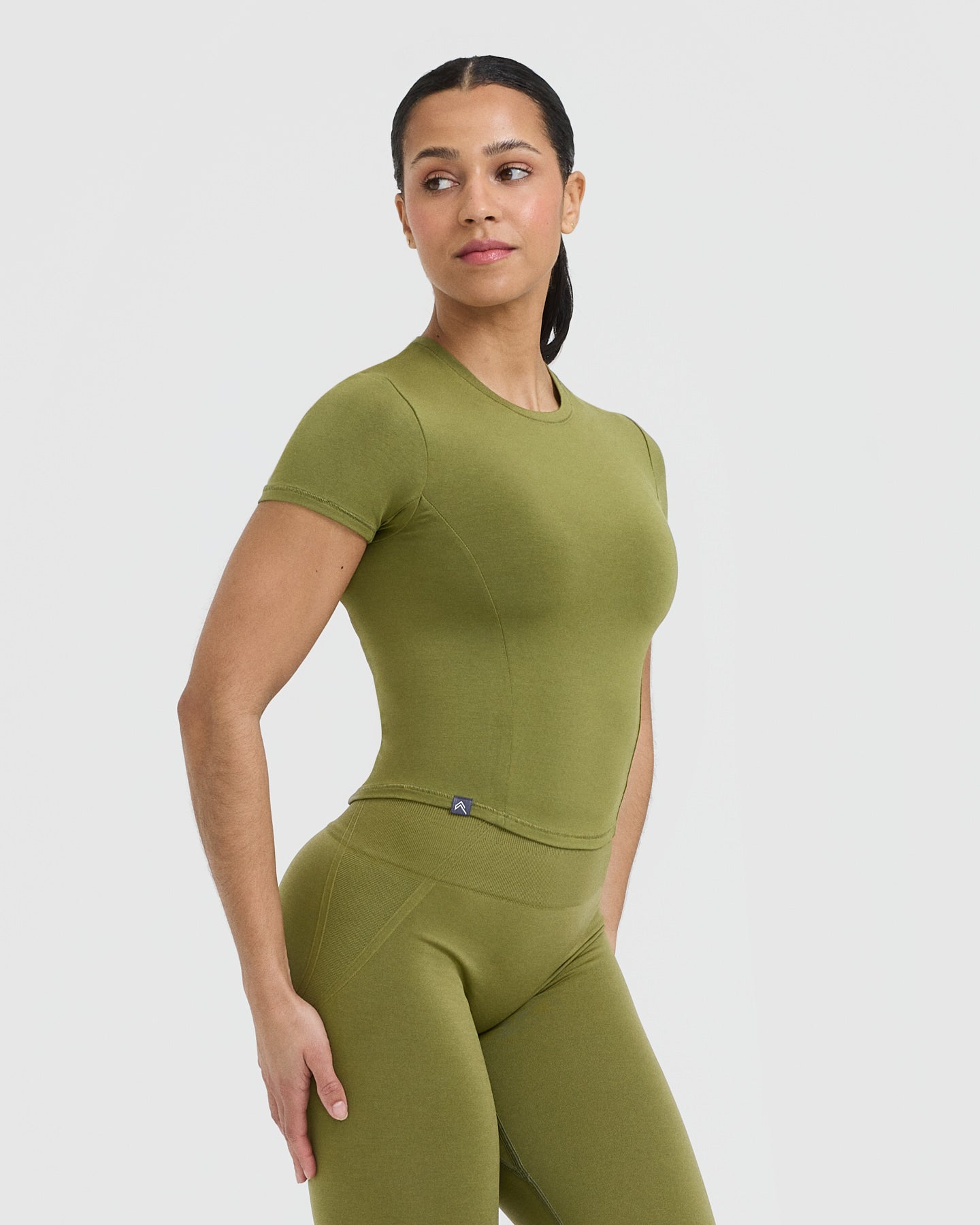 Mellow Soft Mid Short Sleeve T-Shirt | Olive Green - Image 3