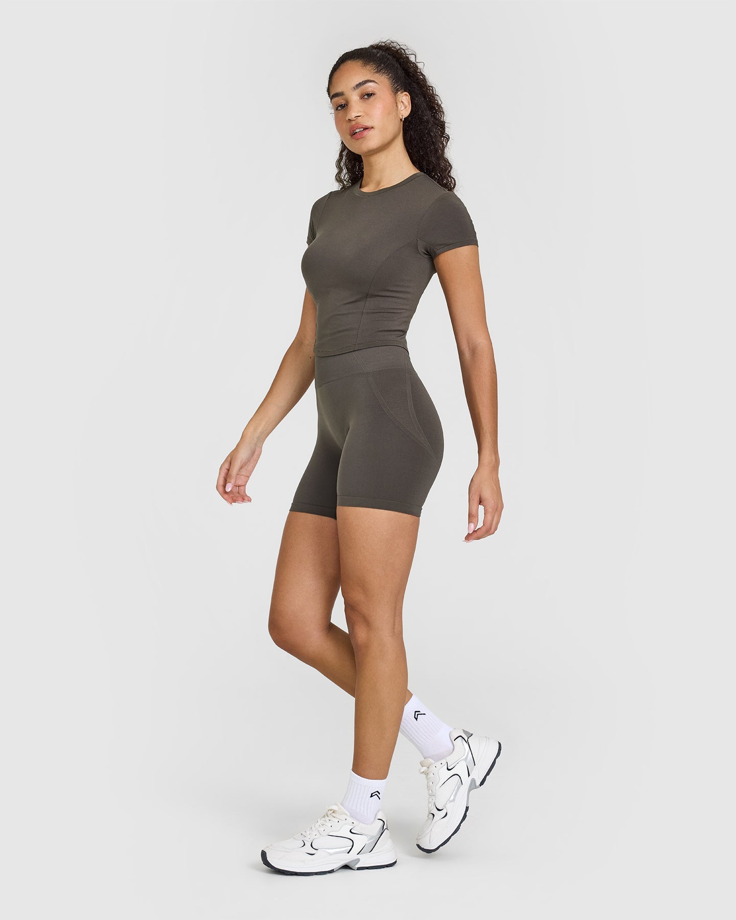 Mellow Soft Mid Short Sleeve T-Shirt | Deep Taupe - Image 3