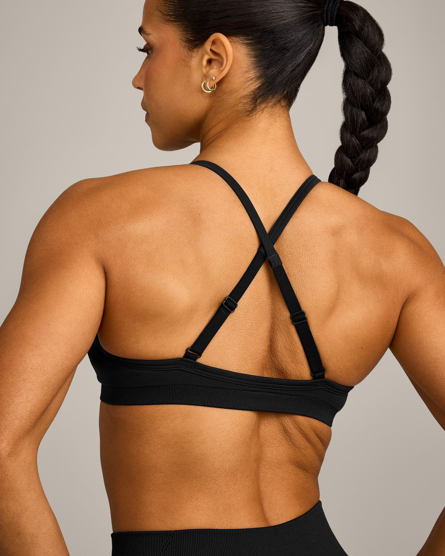Alternative view of EnhanceLift Seamless Strappy Sports Bra with Grey Logo | Black