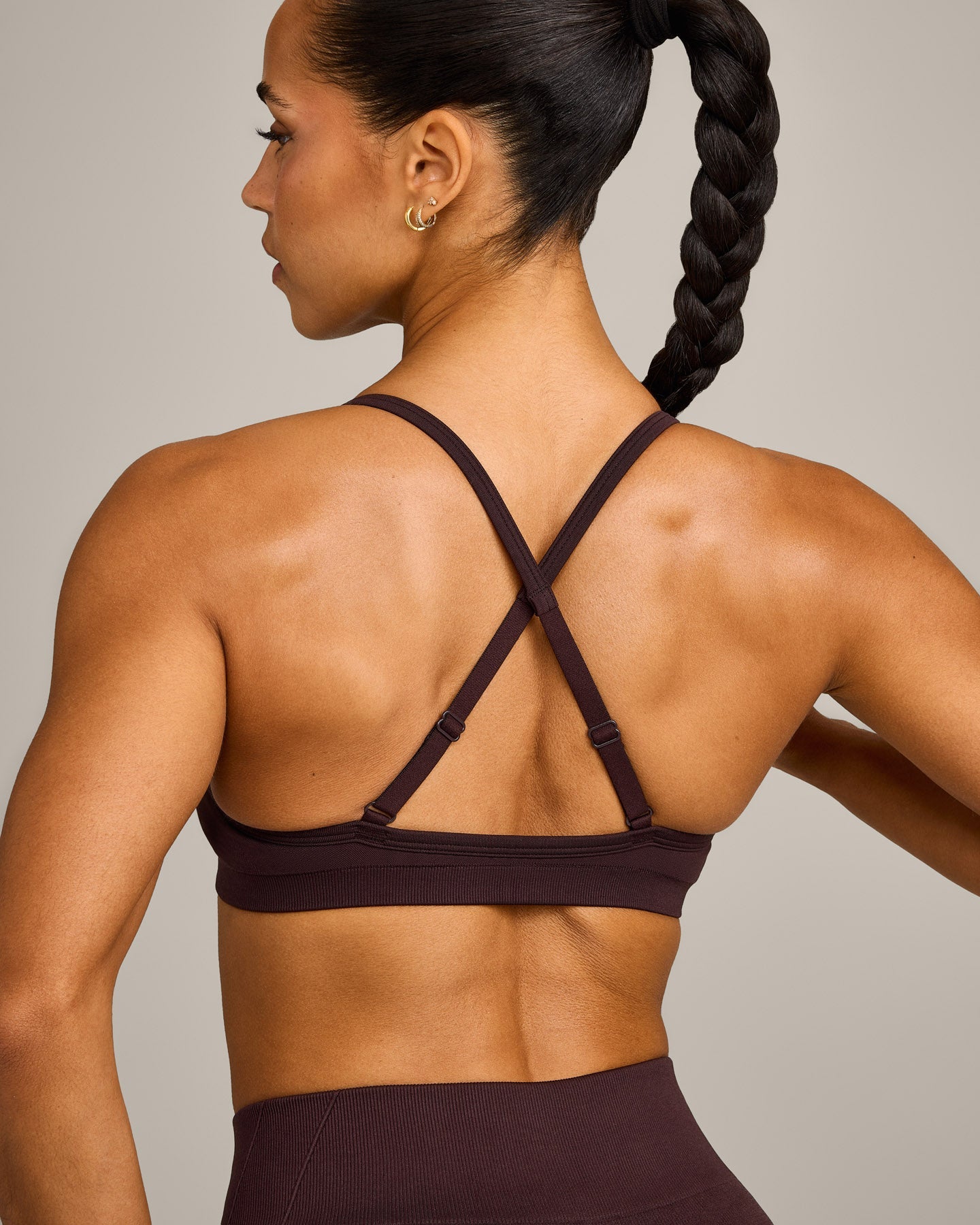 EnhanceLift Seamless Strappy Sports Bra with Grey Logo | Plum Brown - Image 4