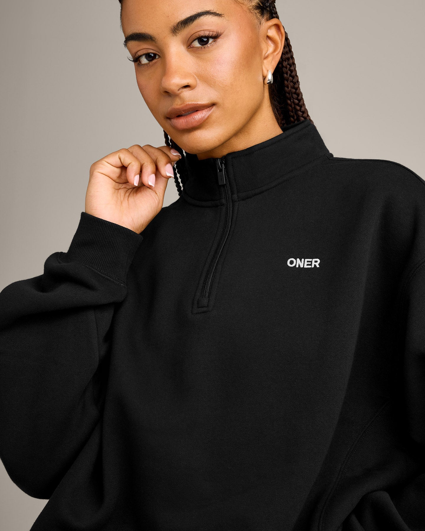 Foundations Cosy 1/4 Zip Sweatshirt | Black - Image 4