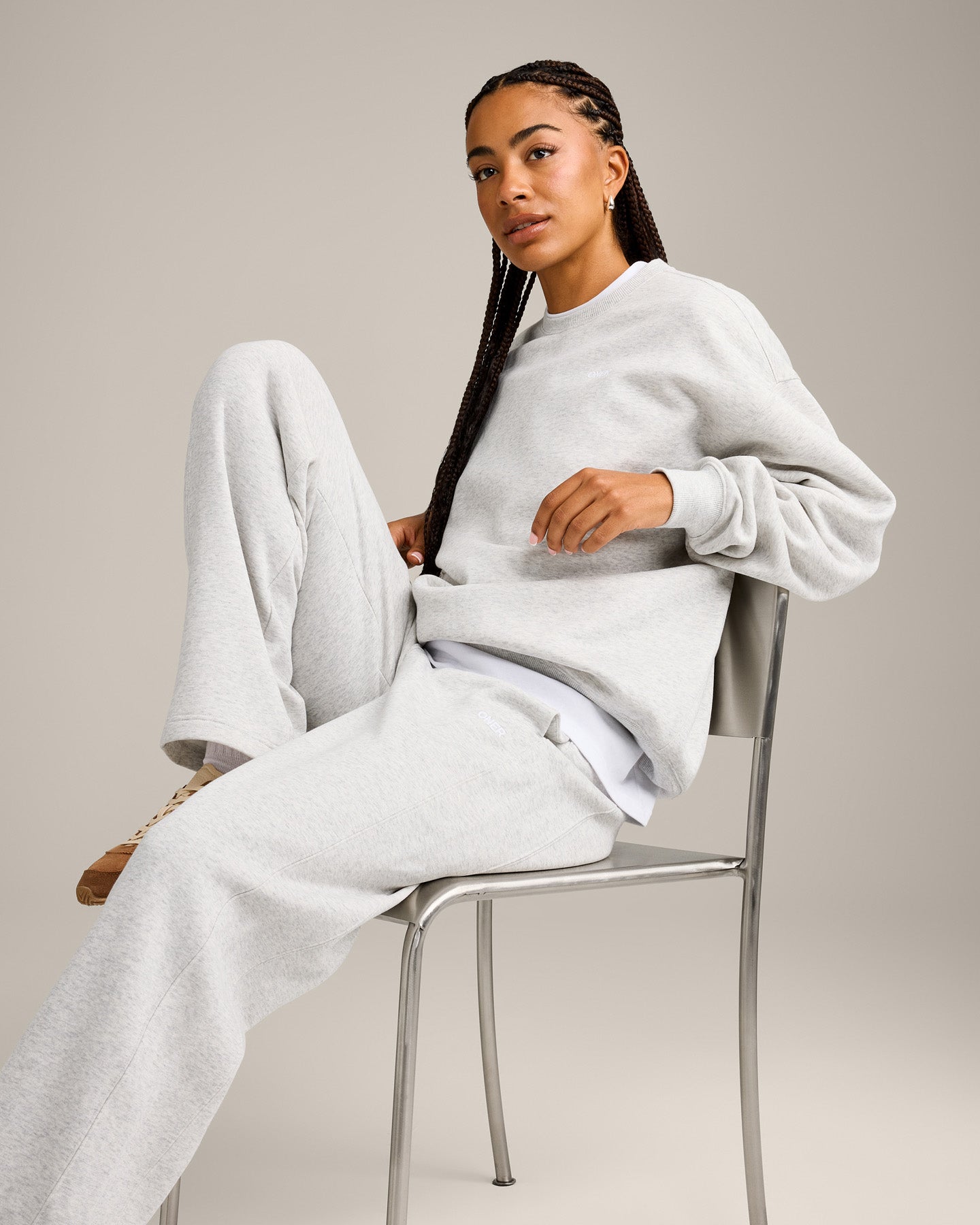 Foundations Cosy Crew Neck Sweatshirt | Light Grey Marl - Image 6