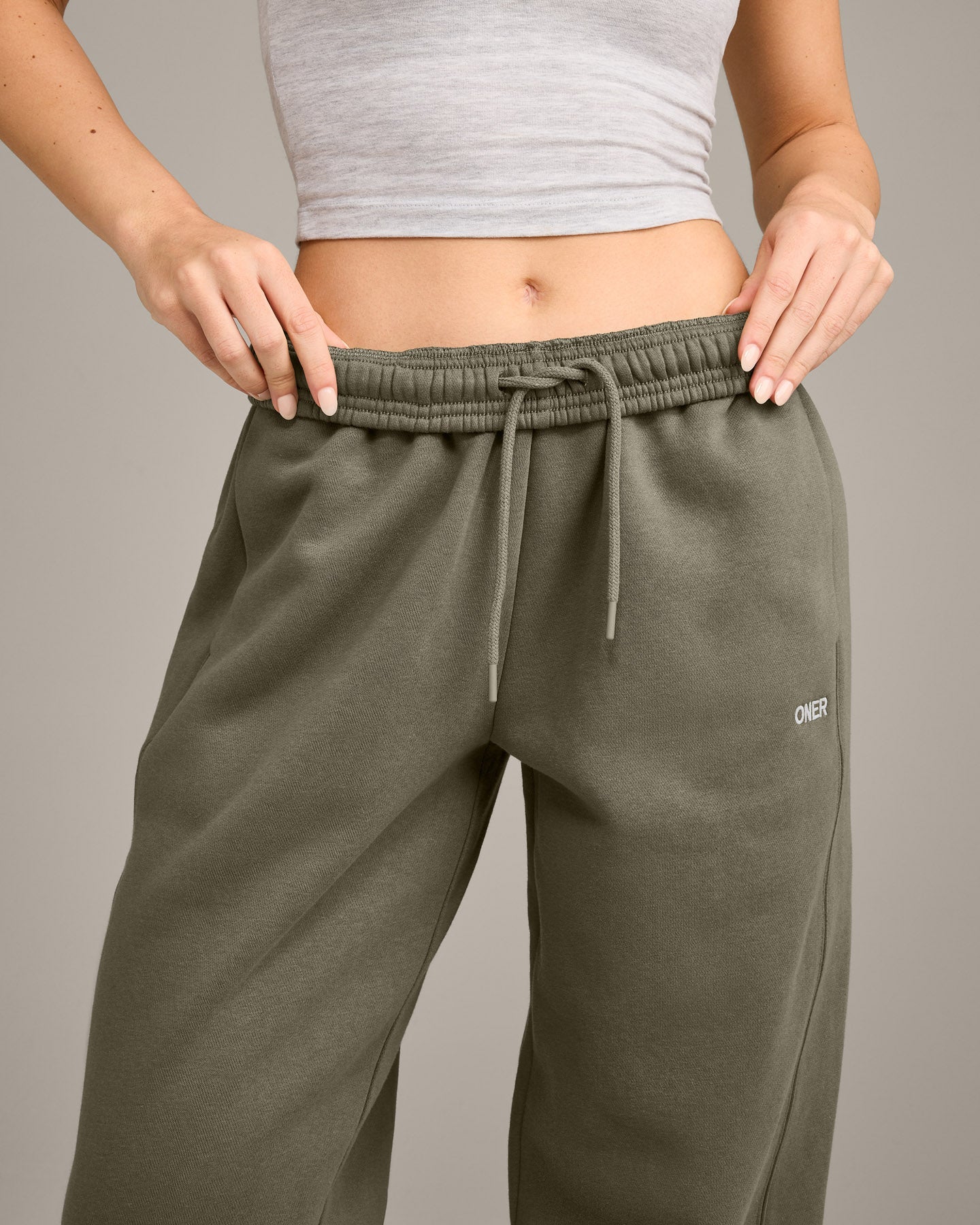 Foundations Cosy Joggers | Alpine Green - Image 5