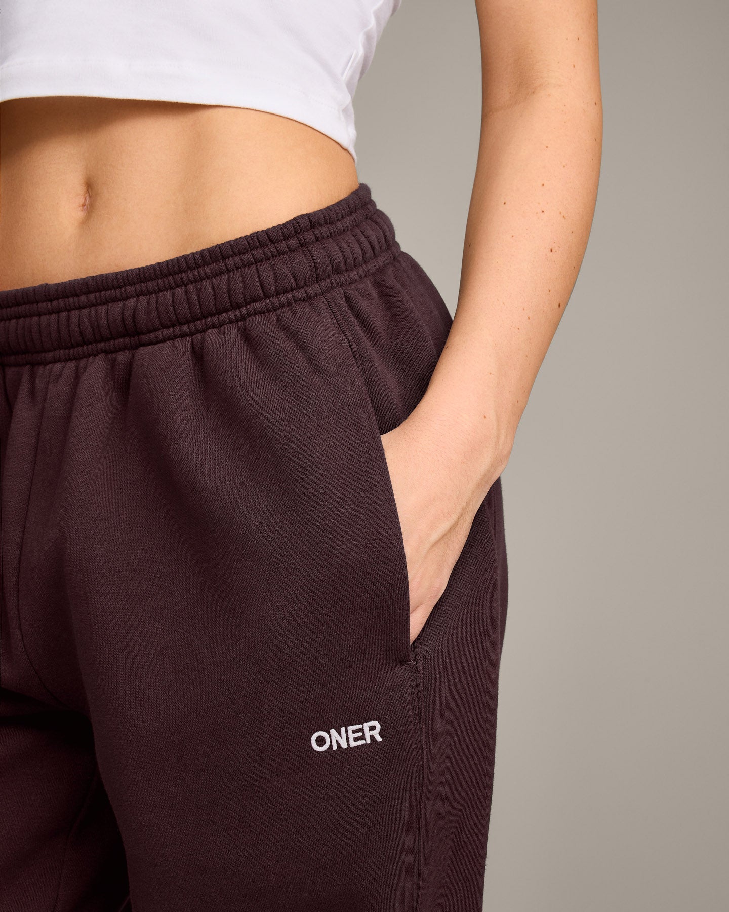 Foundations Cosy Joggers | Plum Brown - Image 5