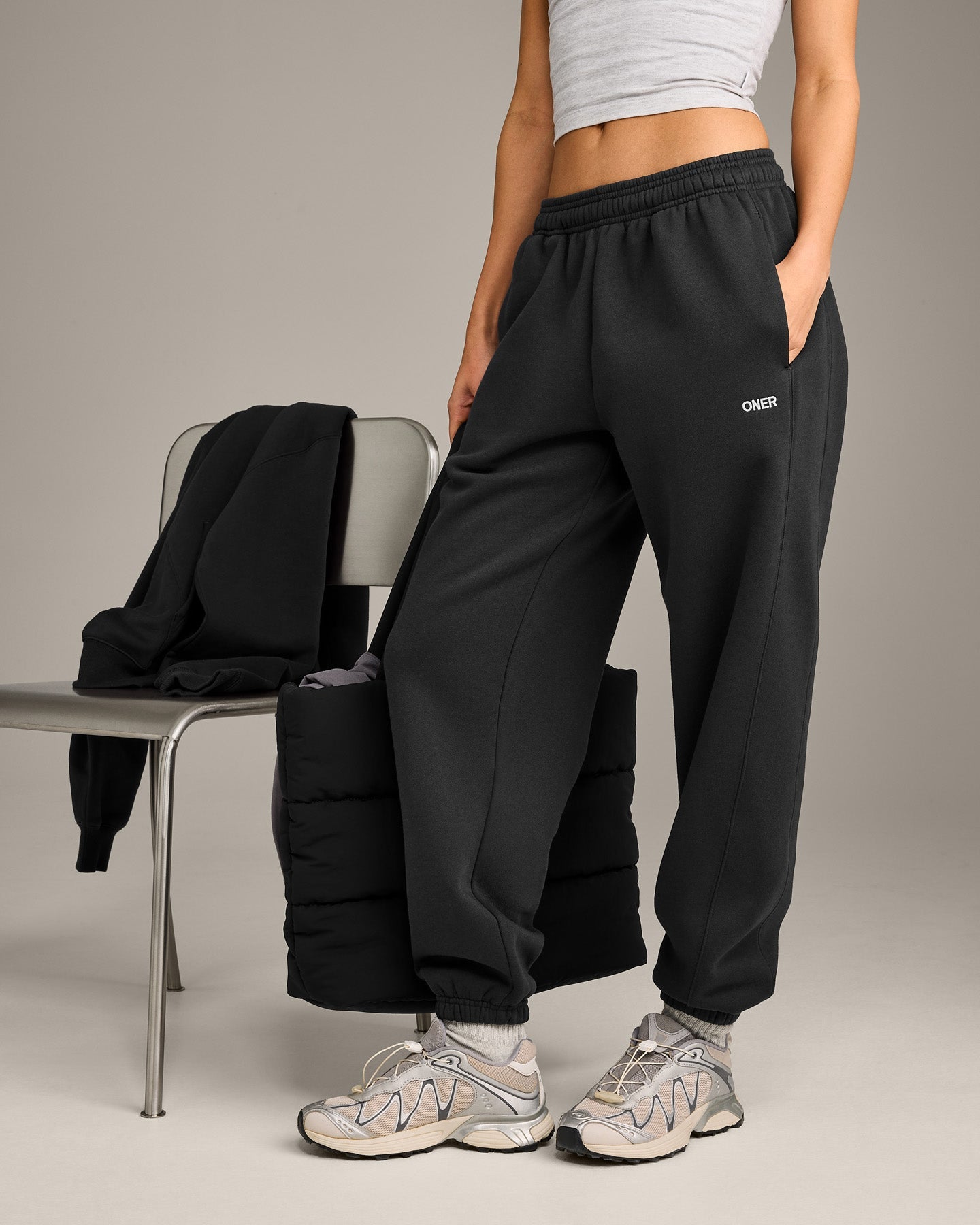 Foundations Cosy Joggers | Soft Black - Image 4