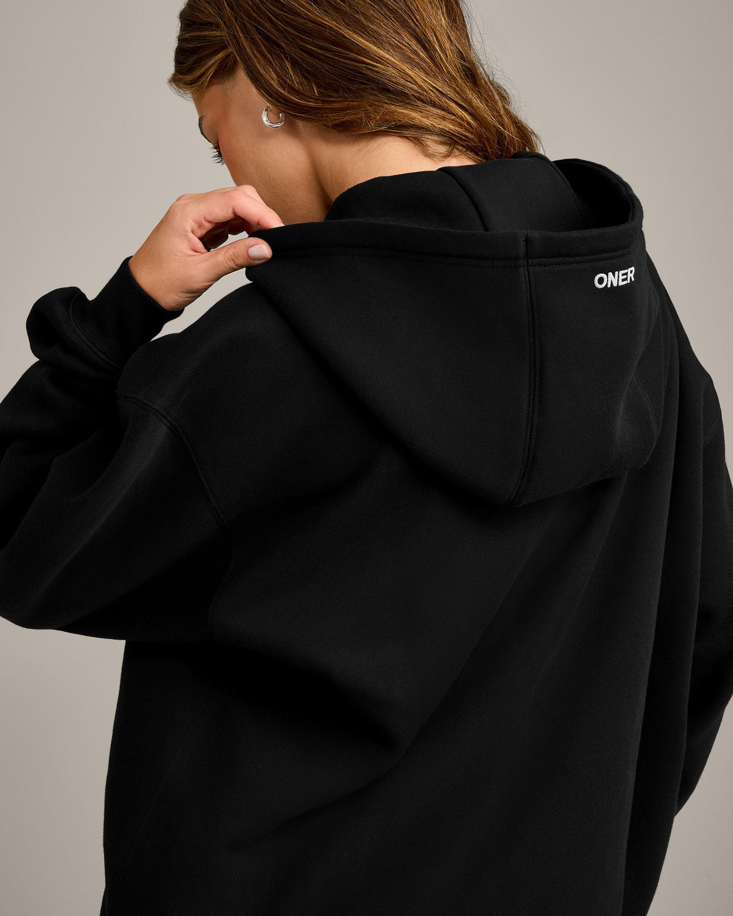 Foundations Cosy Oversized Zip Through Hoodie | Black - Image 4