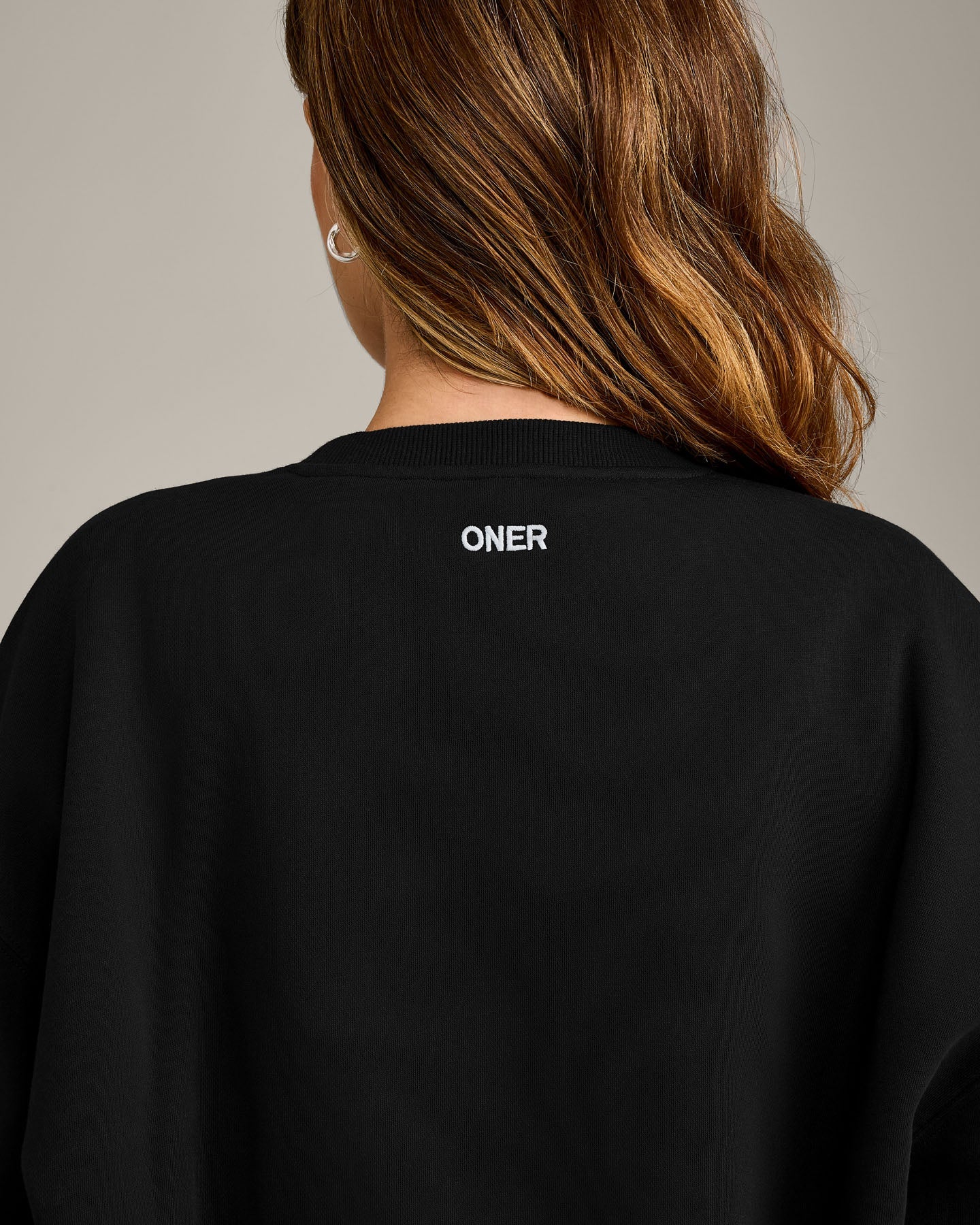 Foundations Cosy Oversized Sweatshirt | Black - Image 5