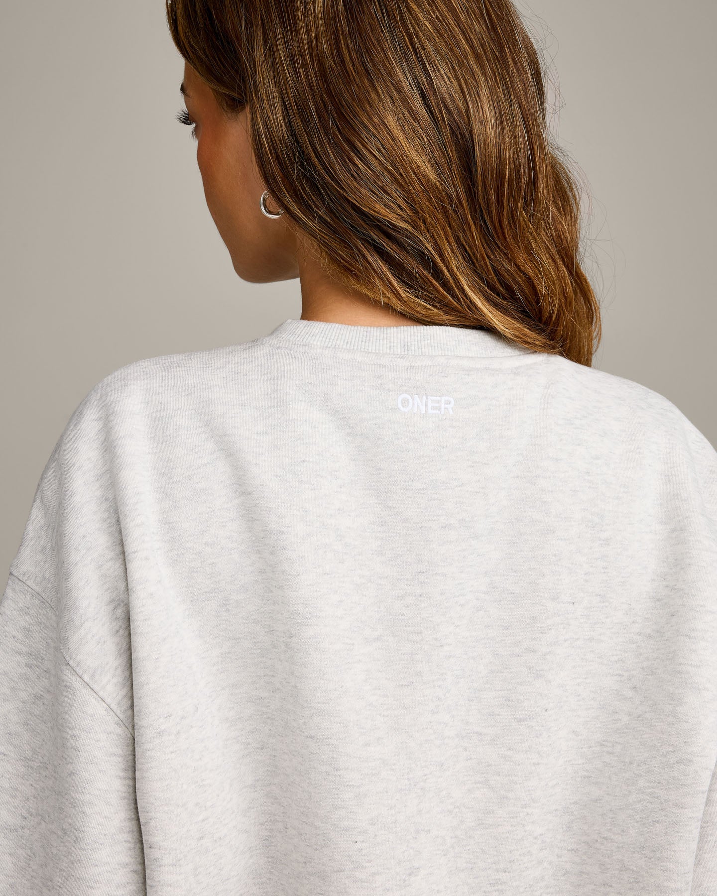 Foundations Cosy Oversized Sweatshirt | Light Grey Marl - Image 4