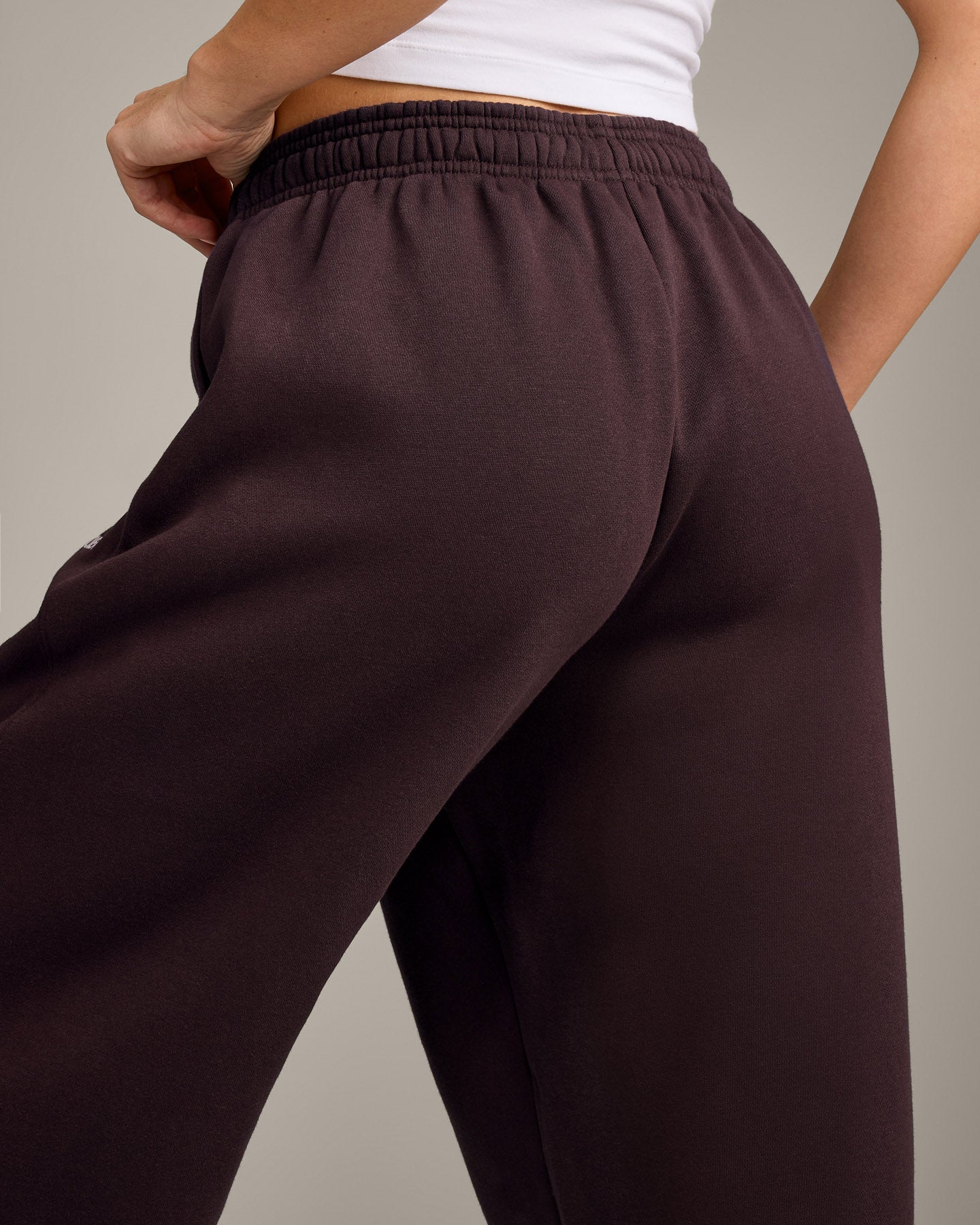 Foundations Cosy Oversized Joggers | Plum Brown - Image 4