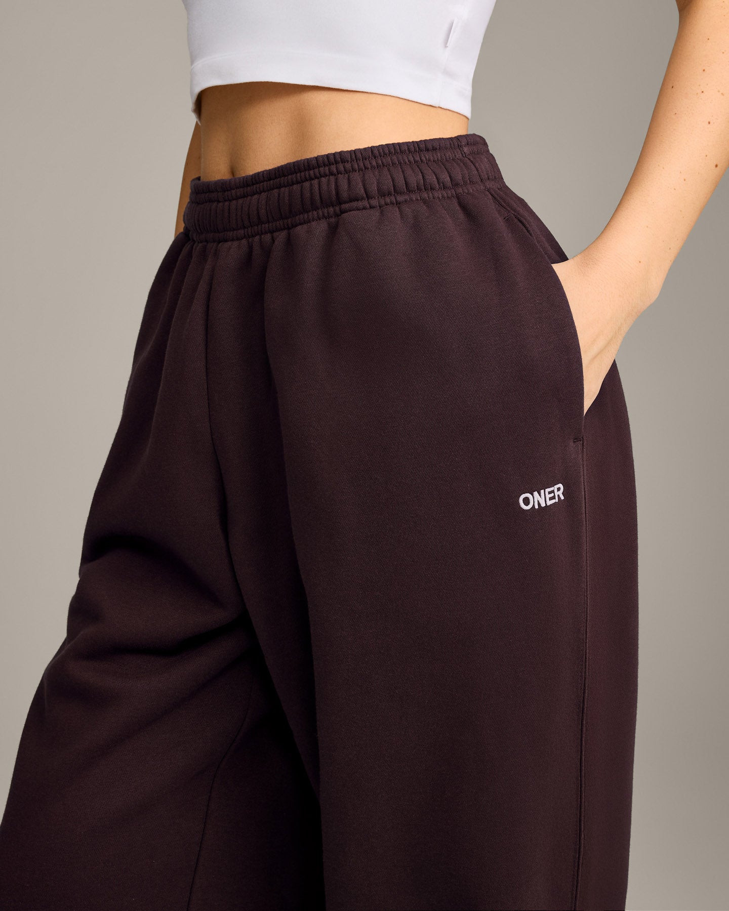 Foundations Cosy Oversized Joggers | Plum Brown - Image 5