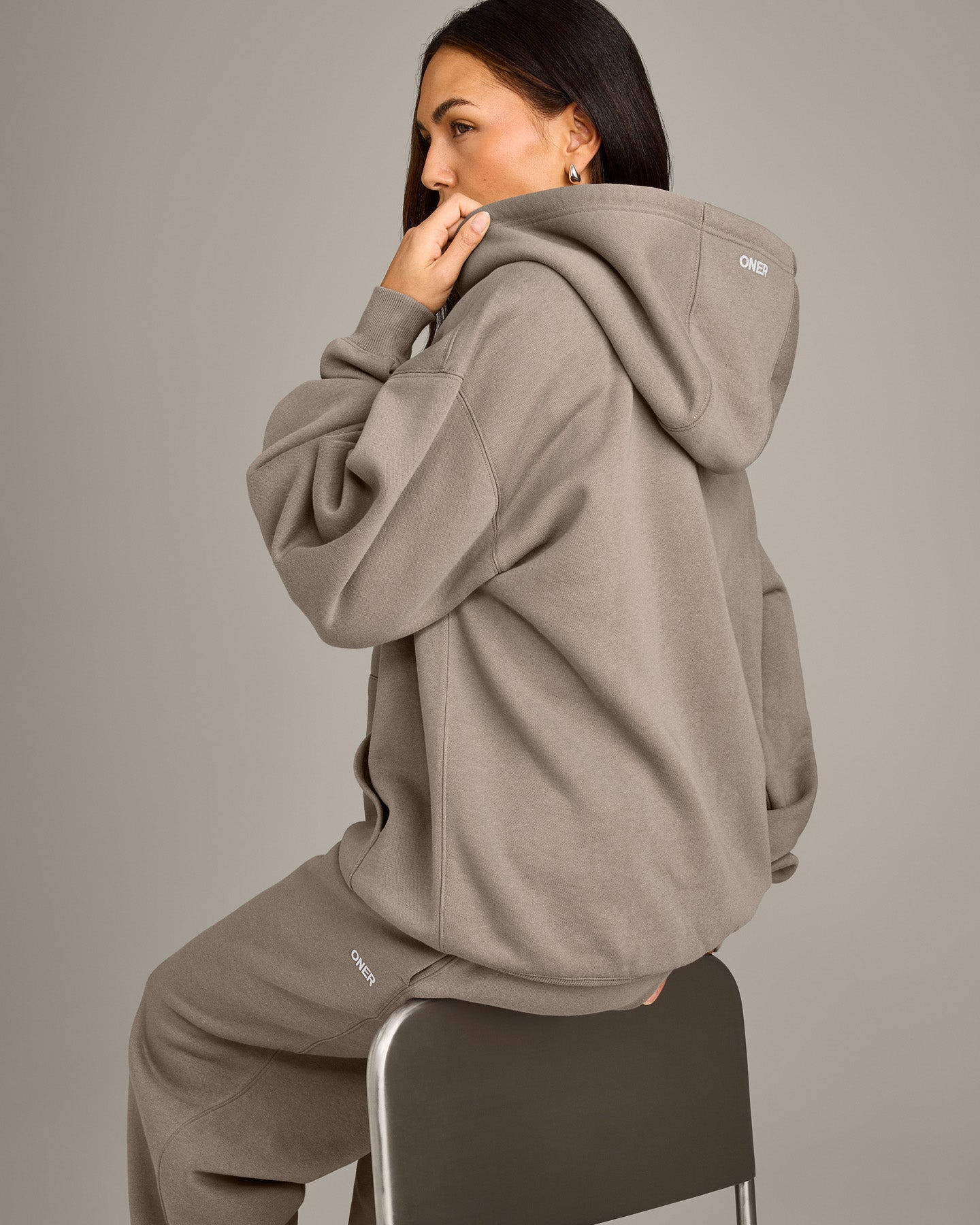 Foundations Cosy Oversized Zip Through Hoodie | Minky - Image 4