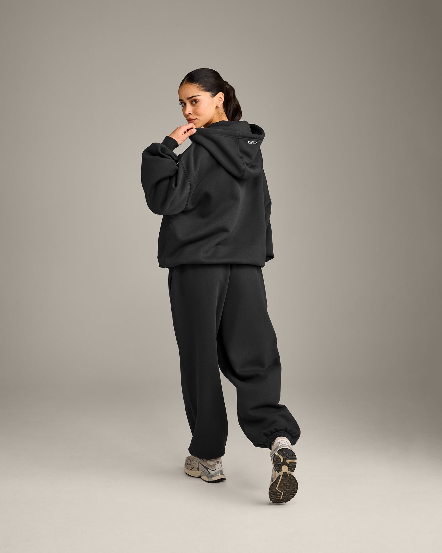 Foundations Cosy Oversized Zip Through Hoodie | Soft Black - Image 3