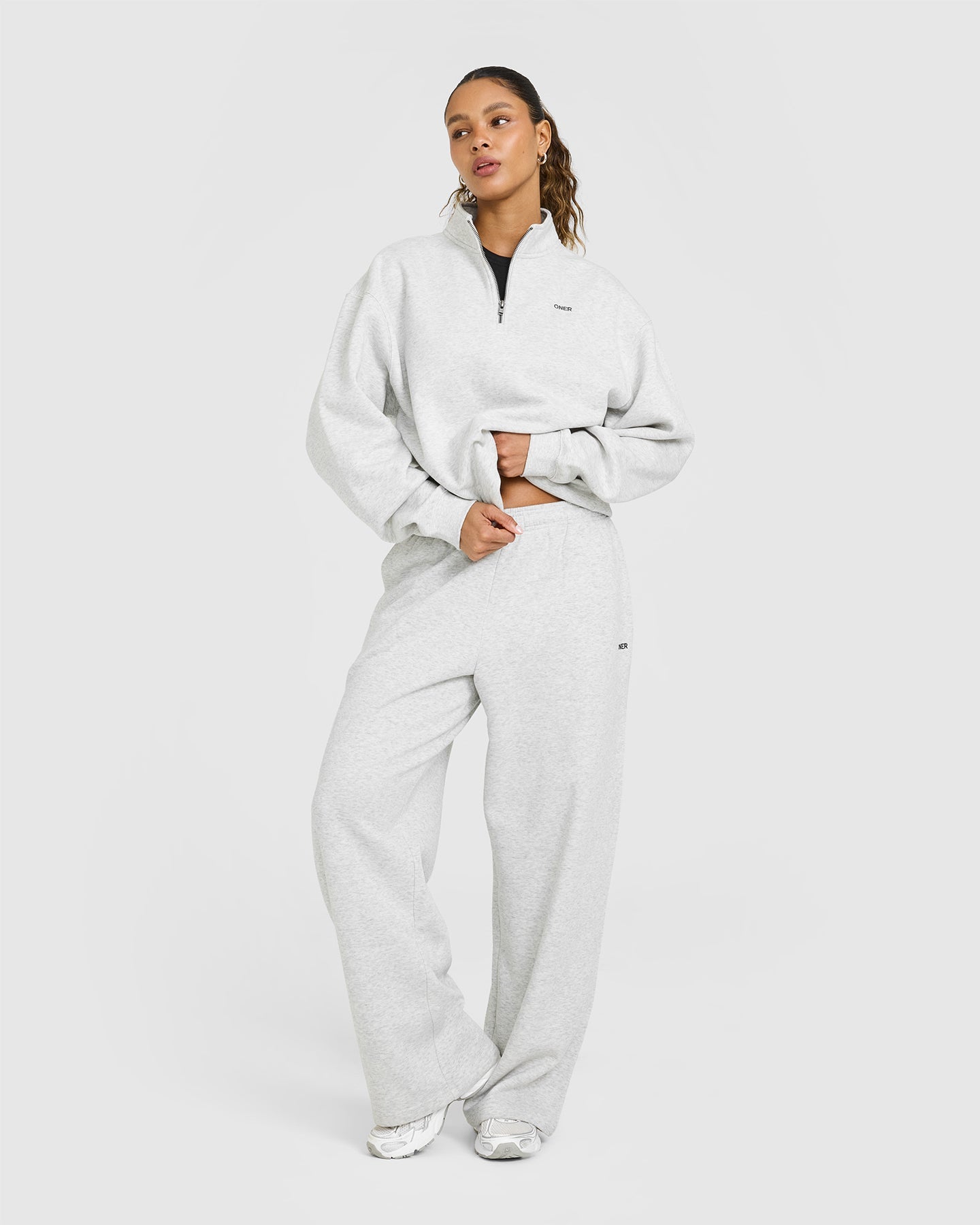 Foundations Oversized 1/4 Zip Sweatshirt | Light Grey Marl - Image 3