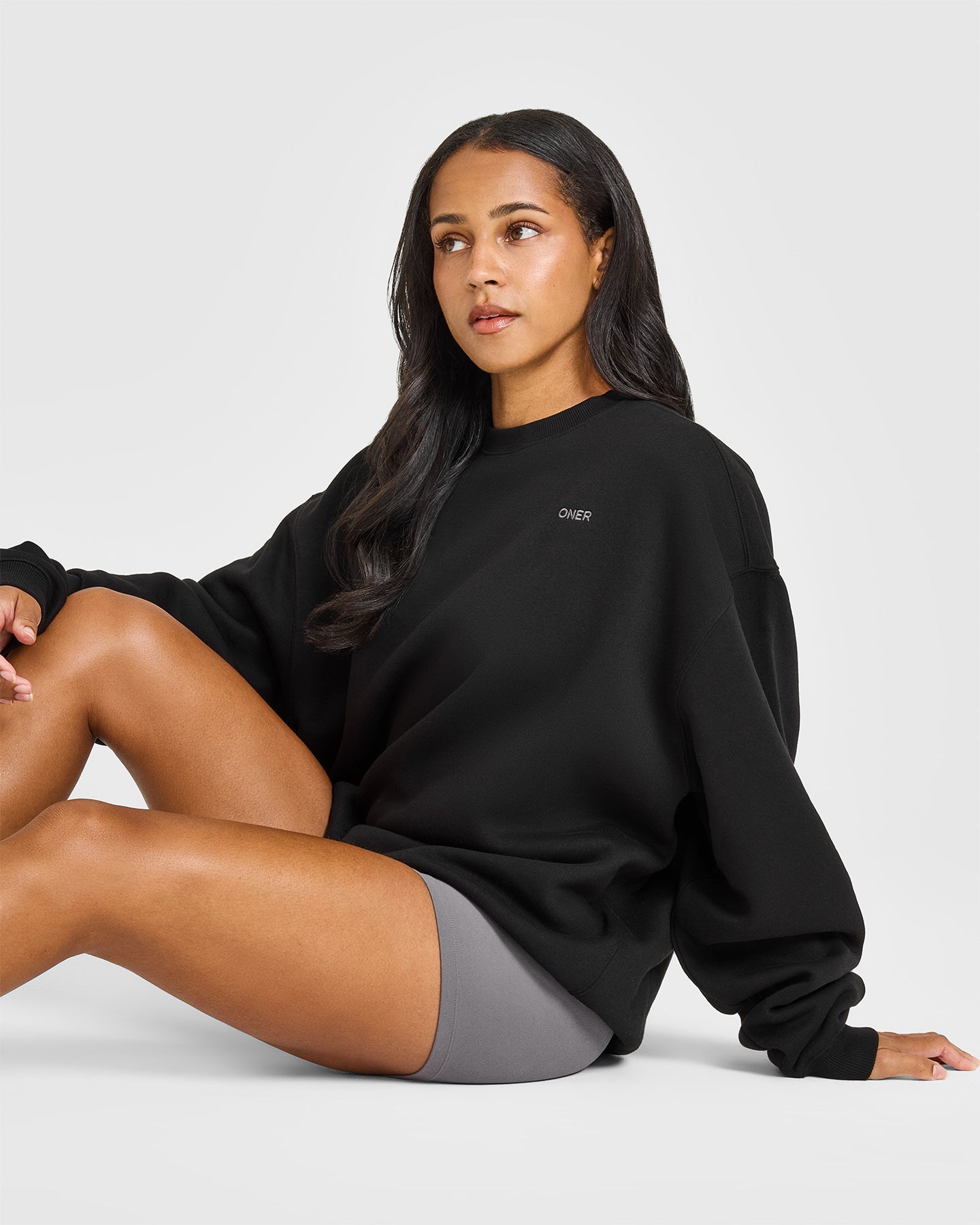 Foundations Oversized Sweatshirt | Black - Image 3