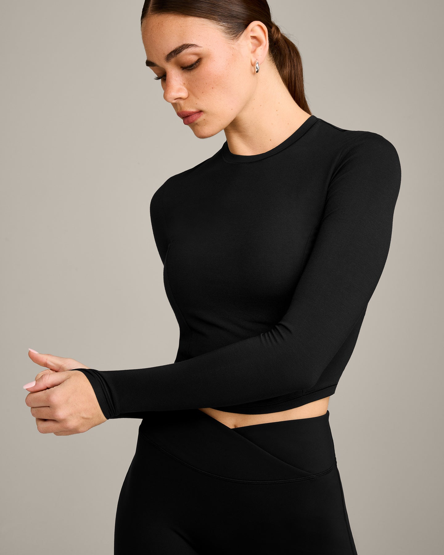 Mellow Motion Crew Neck Long Sleeve Mid Top | Black - Image 5