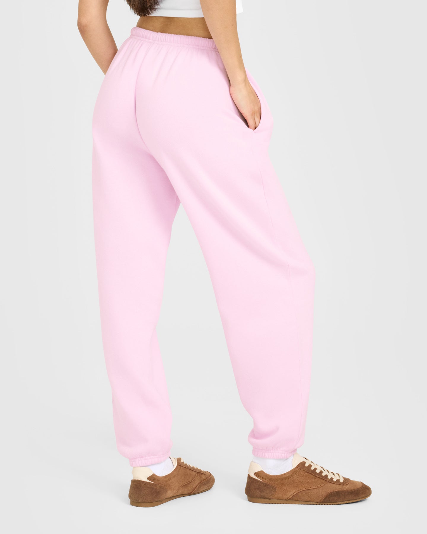 Alternative view of Mid Weight Relaxed Joggers | Chalk Pink