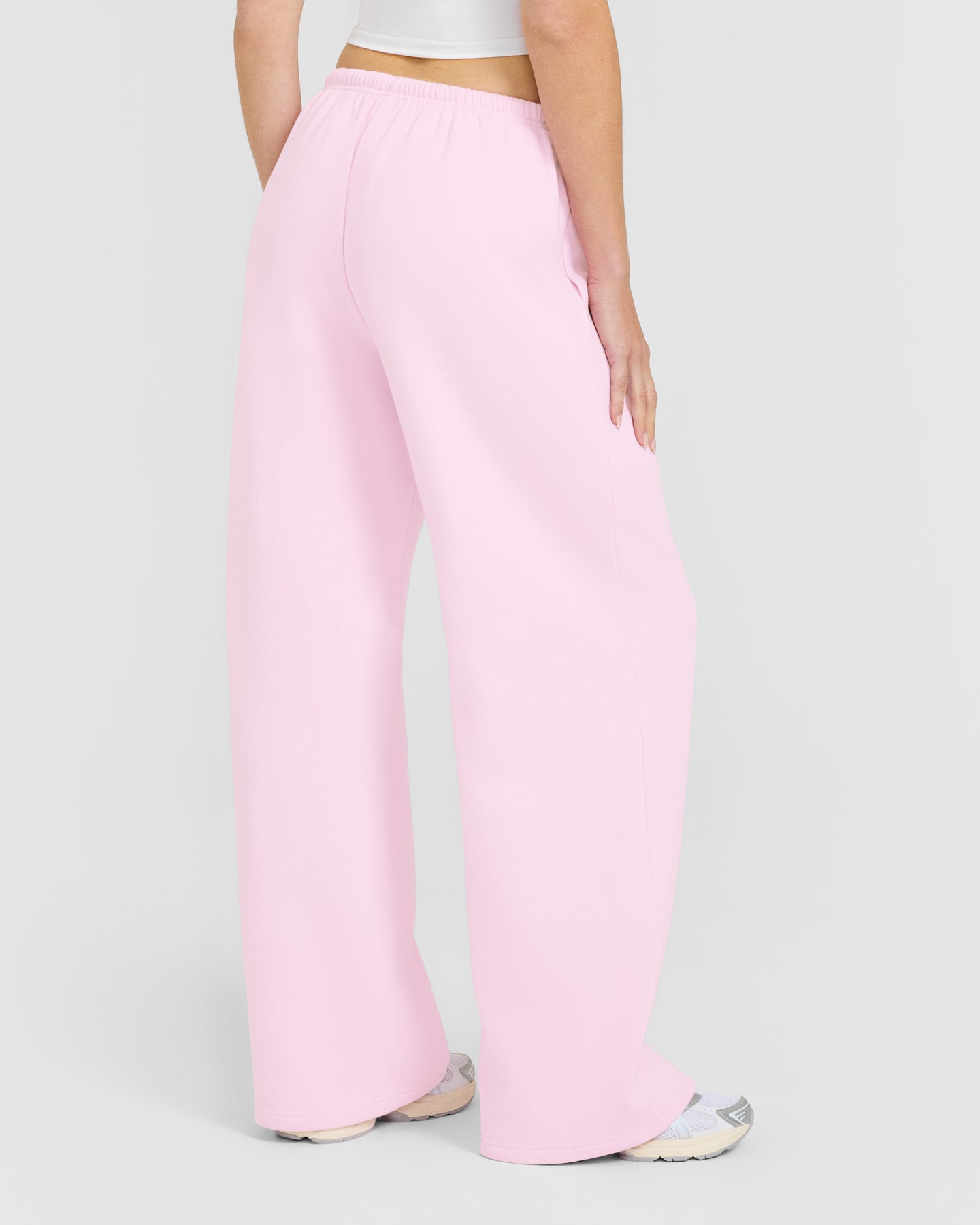 Alternative view of Mid Weight Relaxed Straight Leg Joggers | Chalk Pink