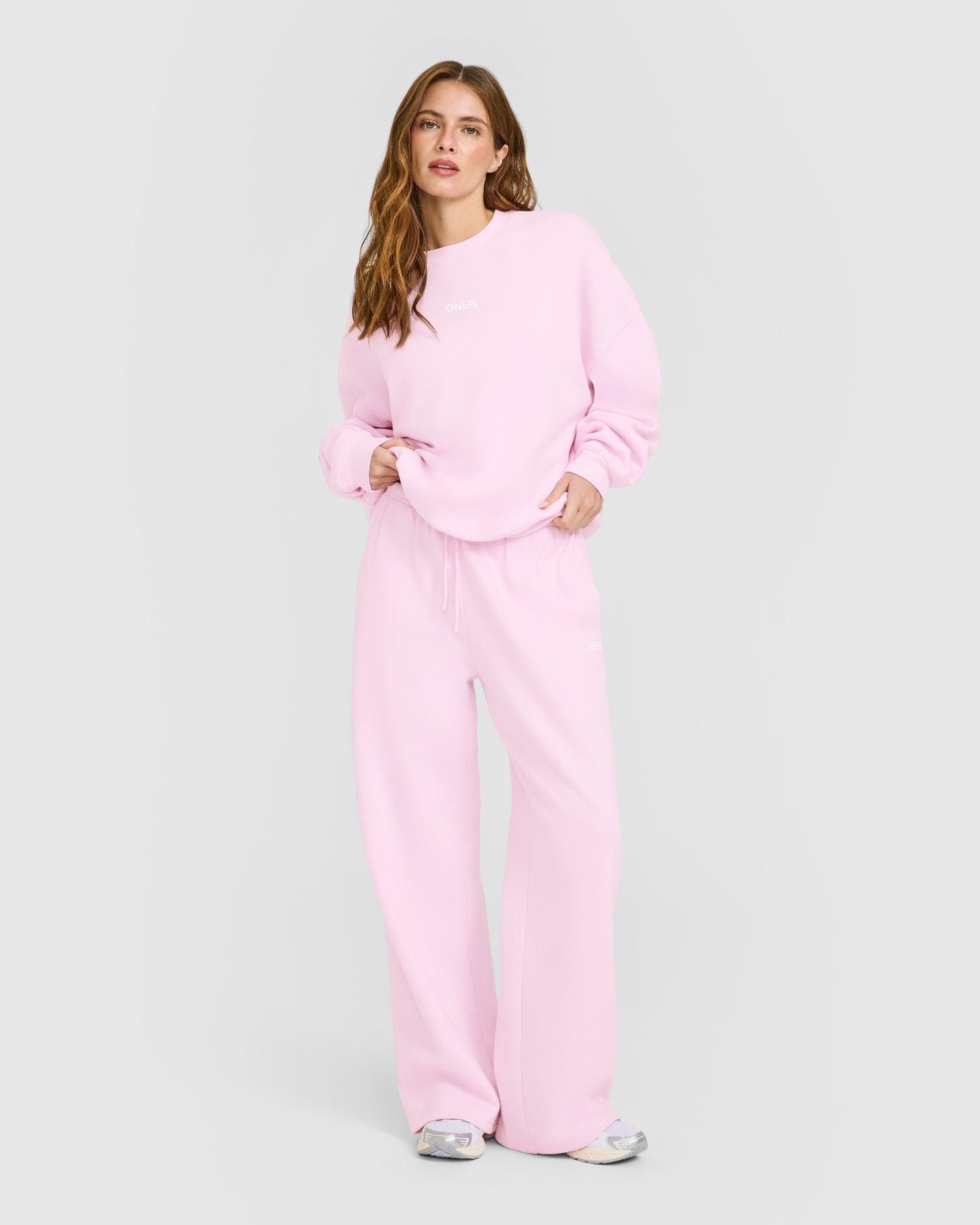 Mid Weight Relaxed Straight Leg Joggers | Chalk Pink - Image 3