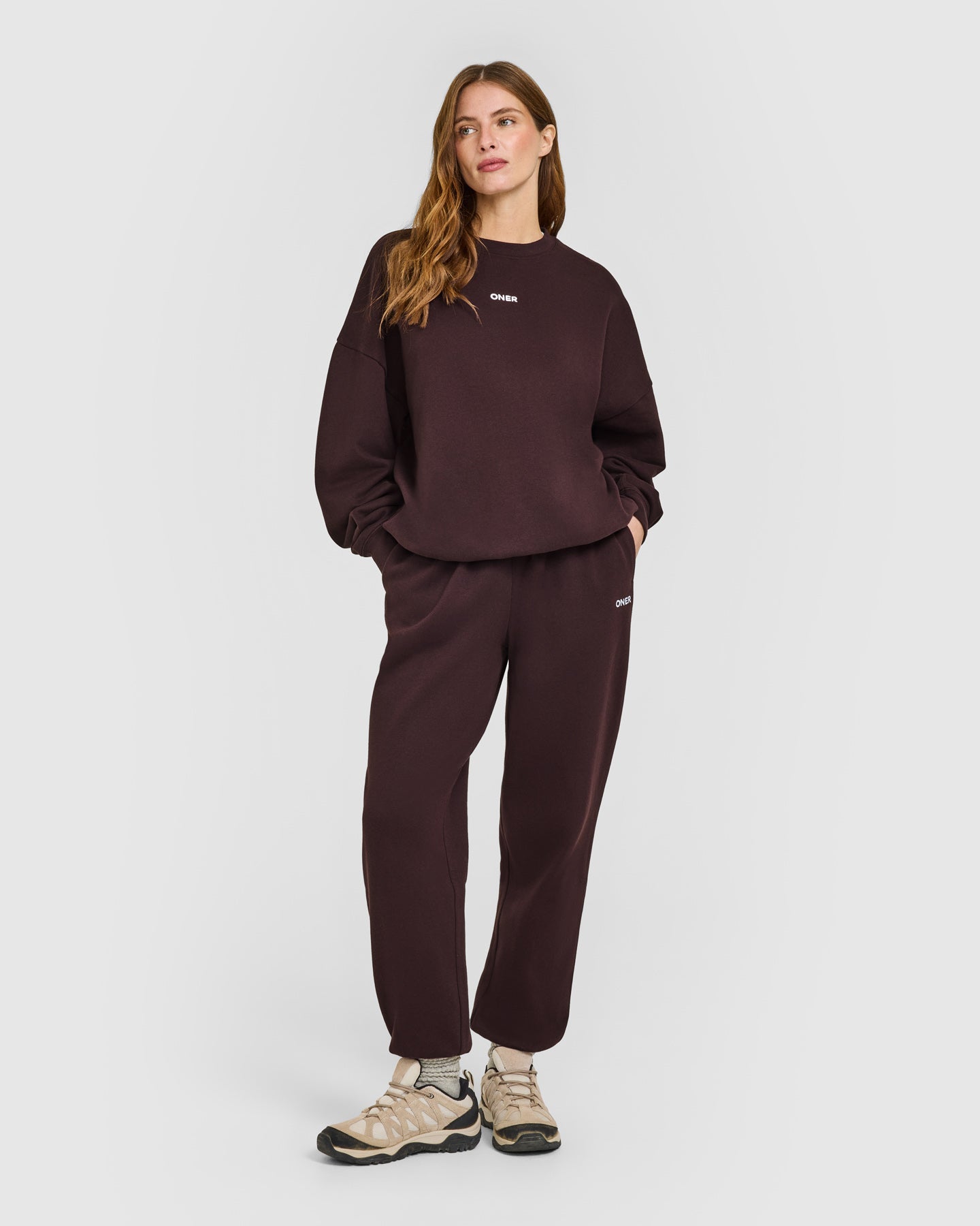 Alternative view of Mid Weight Sweatshirt | Plum Brown