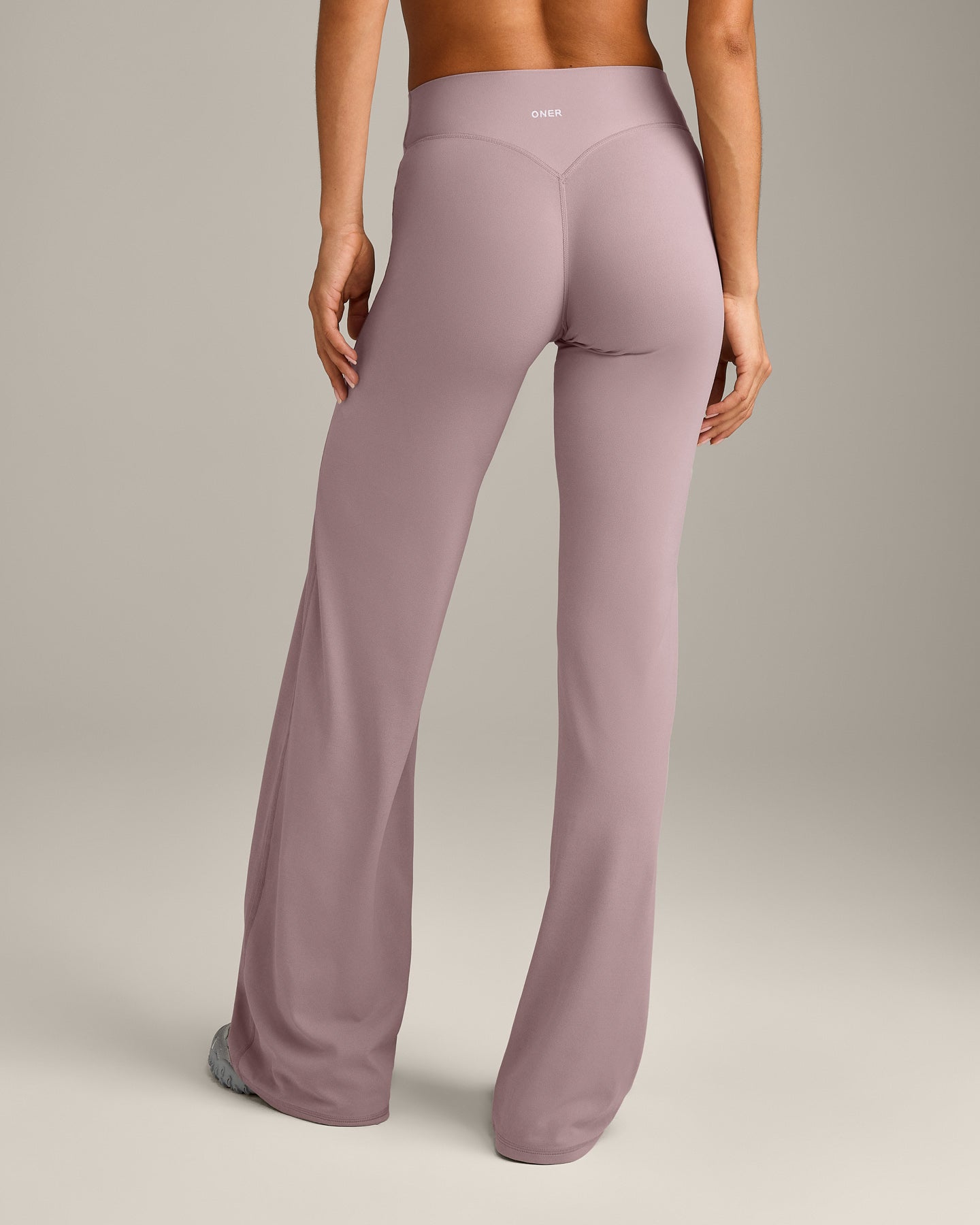 SoftMotion Straight Leg Bottoms with White Logo | Dusty Purple