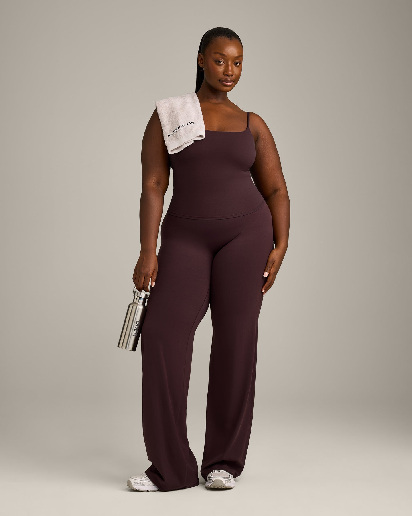 SoftMotion Strappy Mid Vest with Built in Bra Shelf with Grey Logo | Plum Brown - Image 3