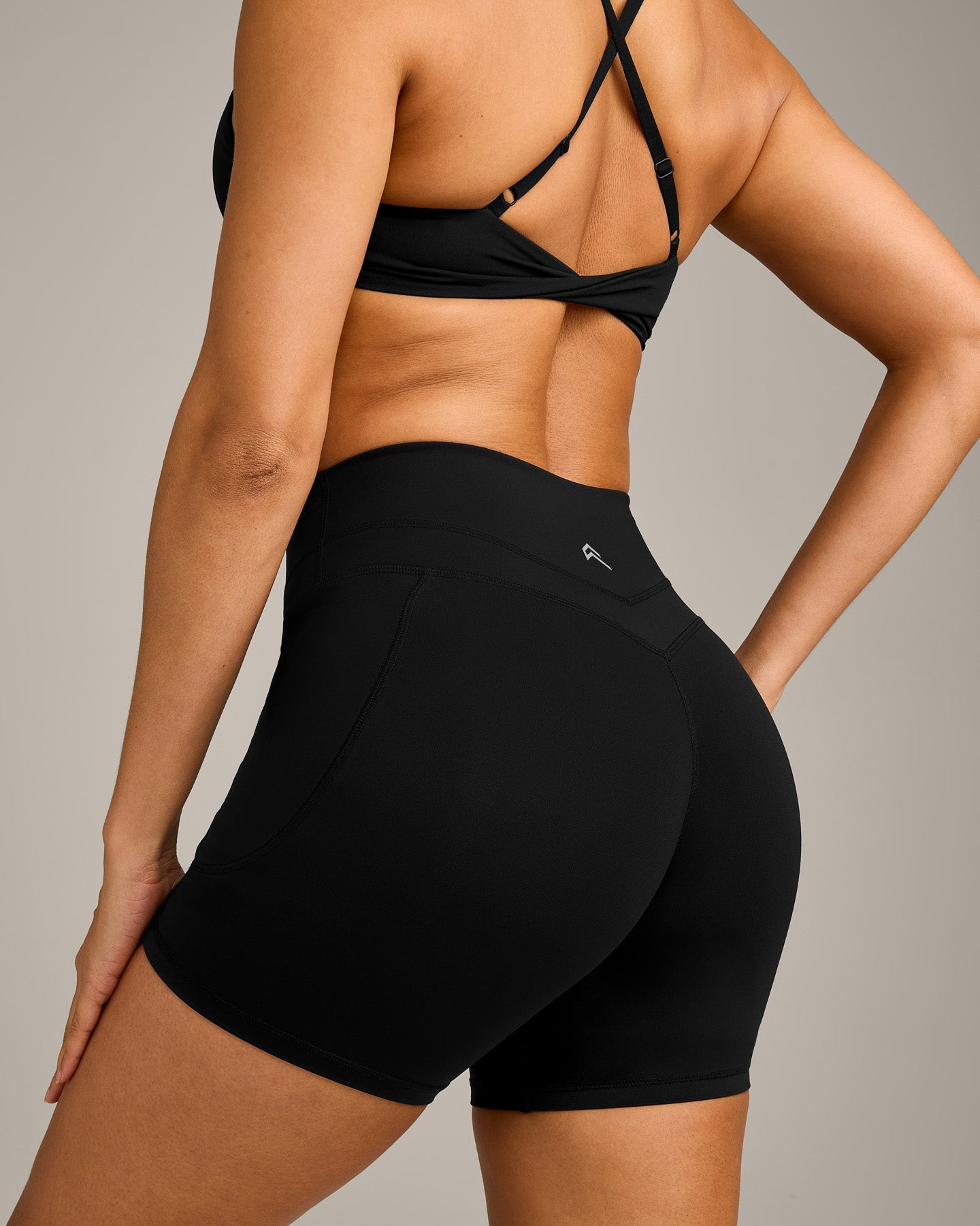 UnifiedMove High Waisted Pocket Shorts 6" with Reflective Logo | Black - Image 4