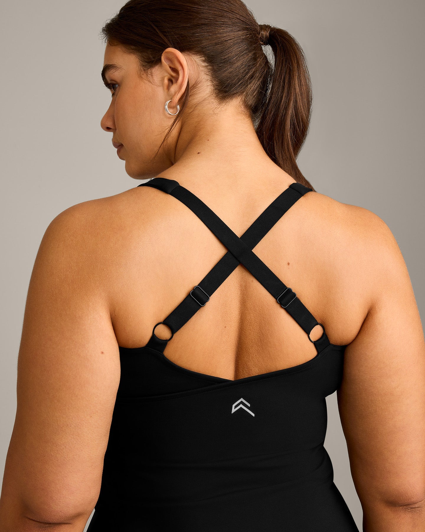 UnifiedMove V Neck Cross Back Vest with Reflective Logo | Black - Image 4