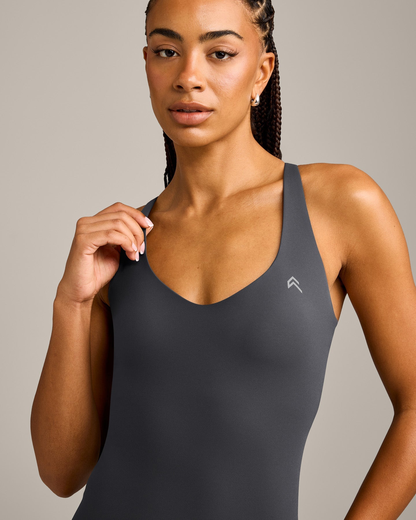 UnifiedMove V Neck Cross Back Vest with Reflective Logo | Coal - Image 4