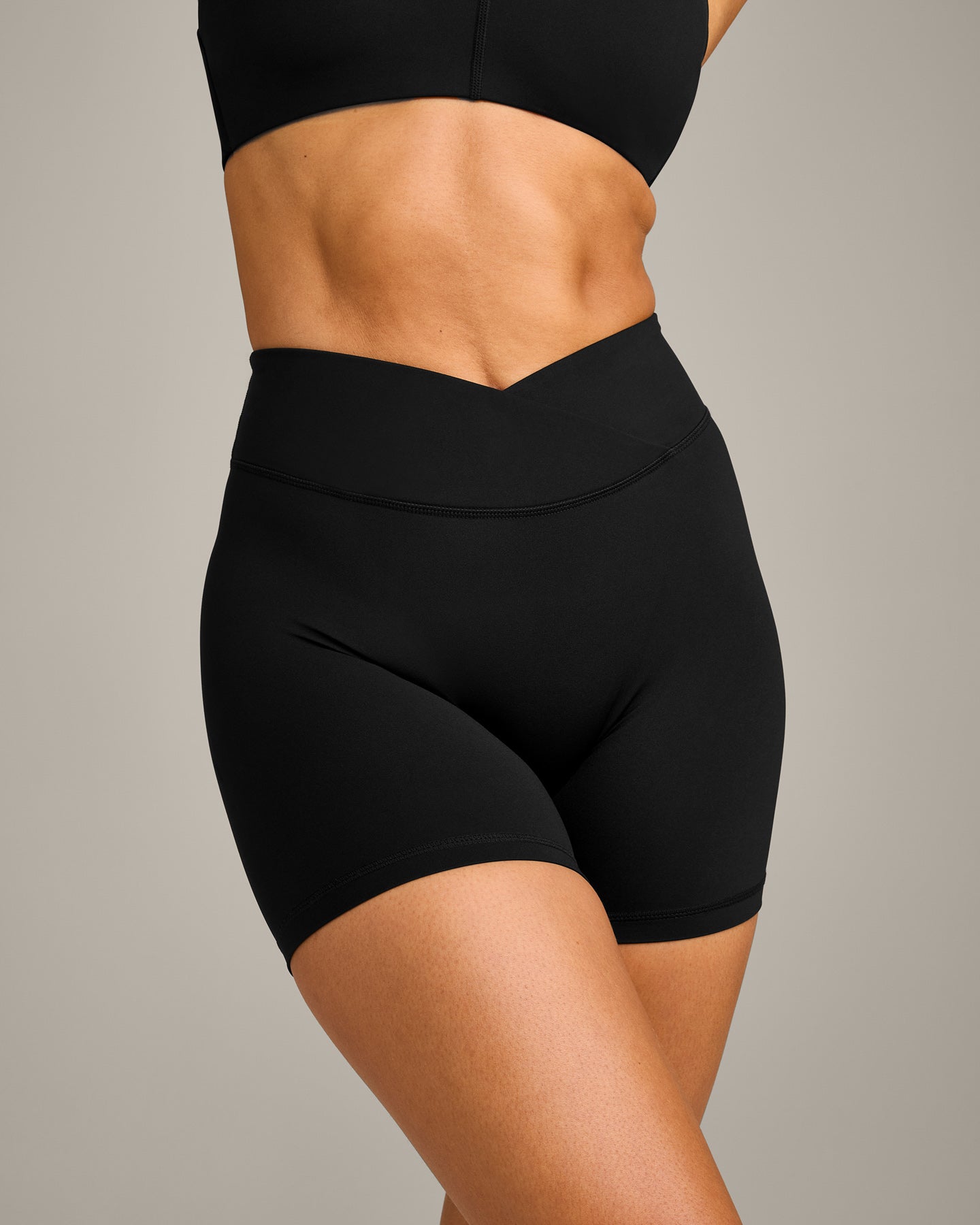 UnifiedMove Wrap Shorts 6" with Reflective Logo | Black - Image 5