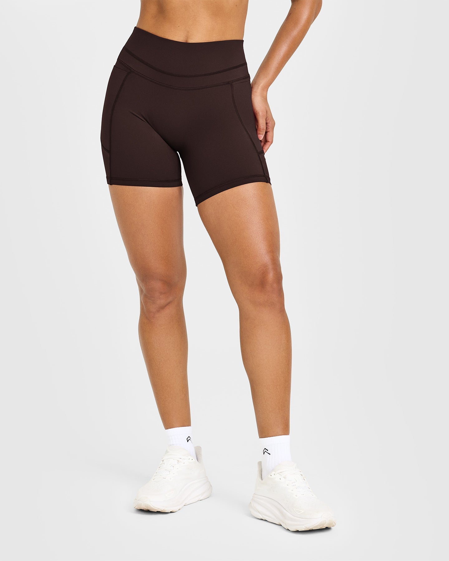 Alternative view of UnifiedMove High Waisted Pocket Shorts 6" | 70% Cocoa