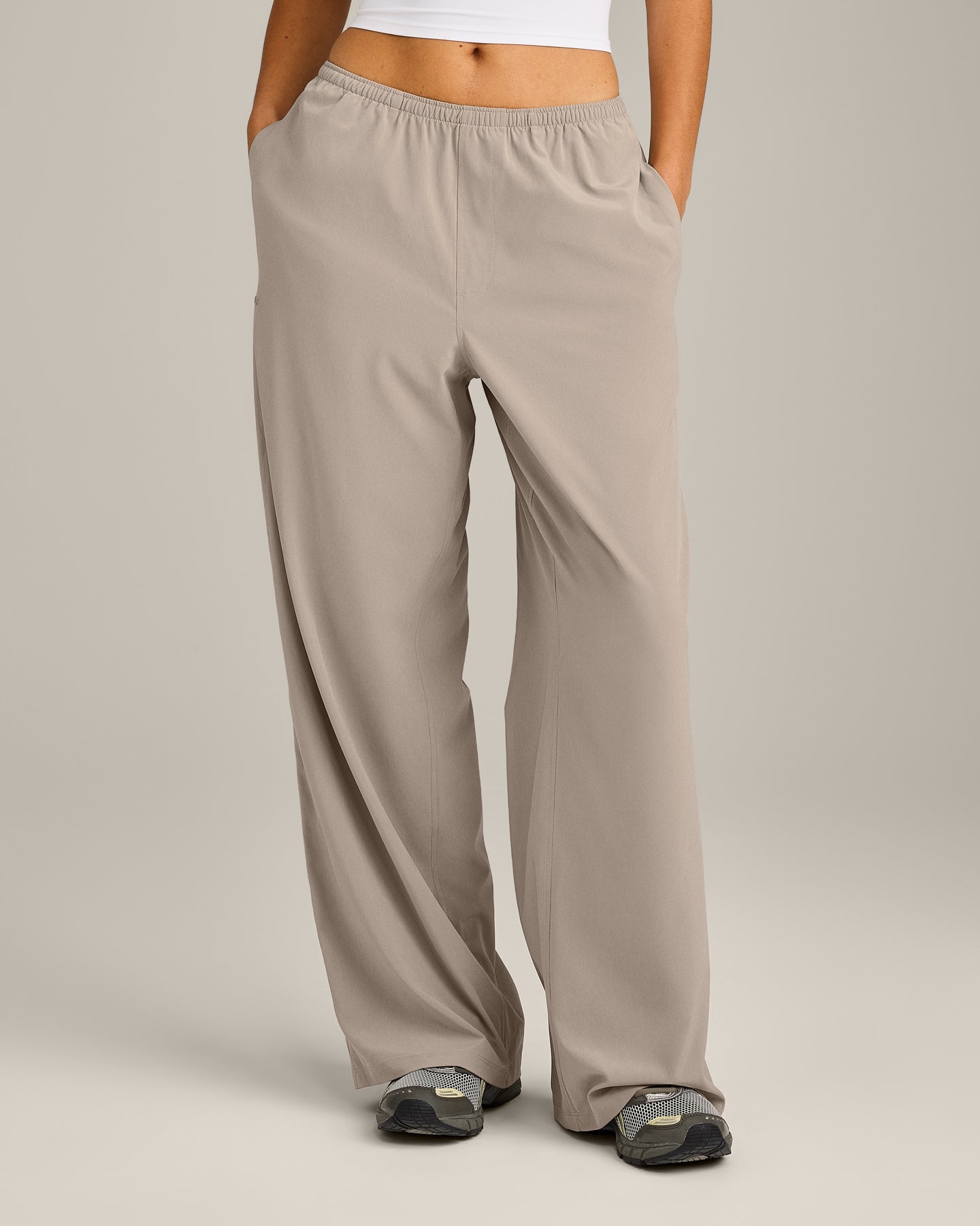 AirMove Wide Leg Trousers | Warm Sand