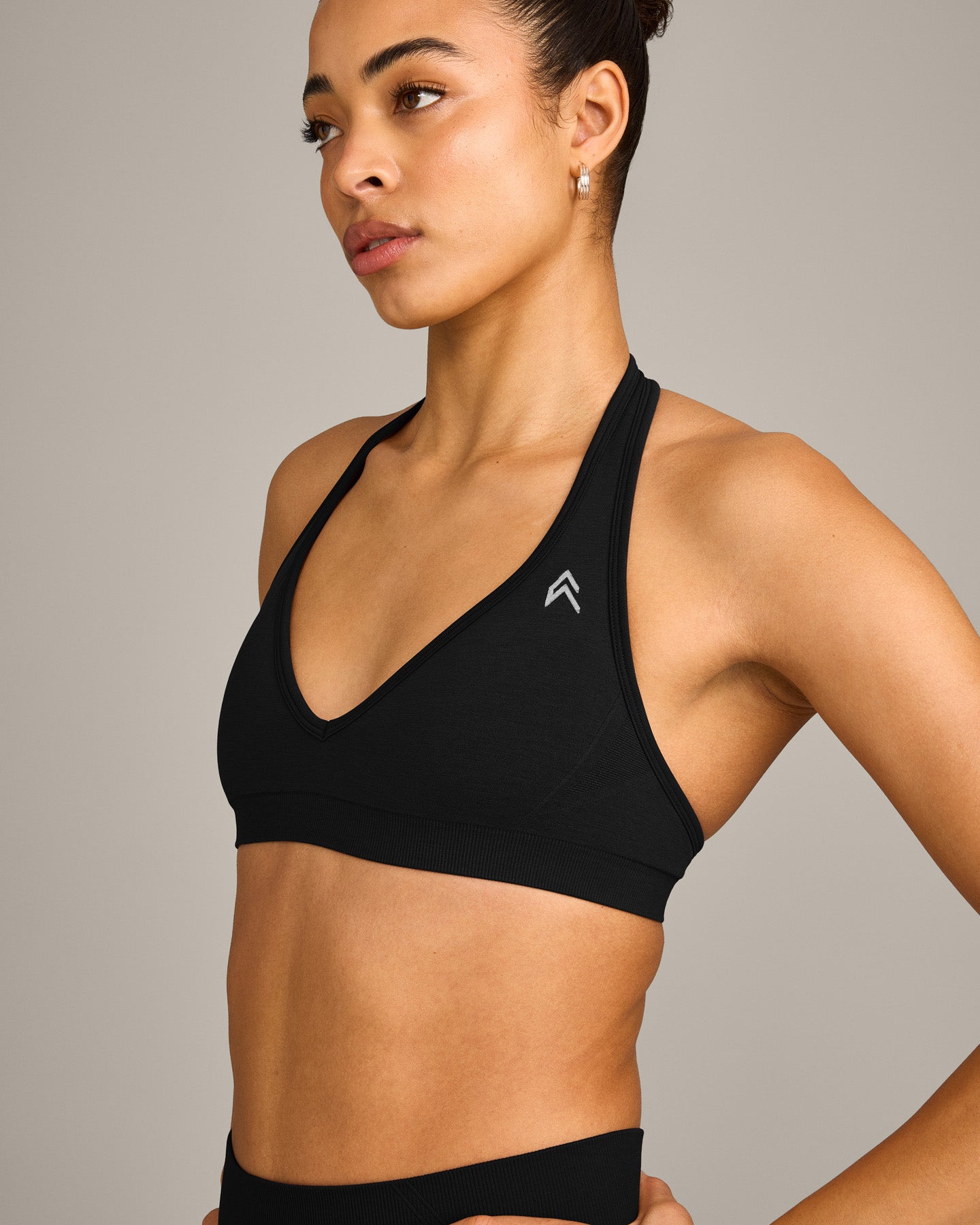 Alternative view of EffortlessLift Seamless Halter Neck Sports Bra with Grey Logo | Black
