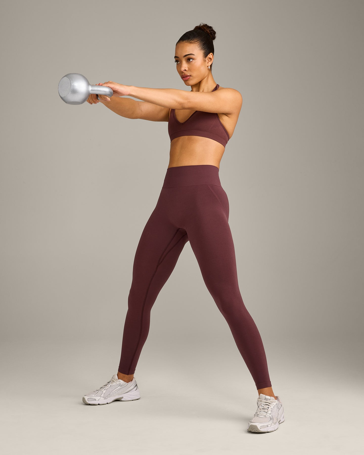 EffortlessLift Seamless Leggings with Grey Logo | Velvet Mocha - Image 3