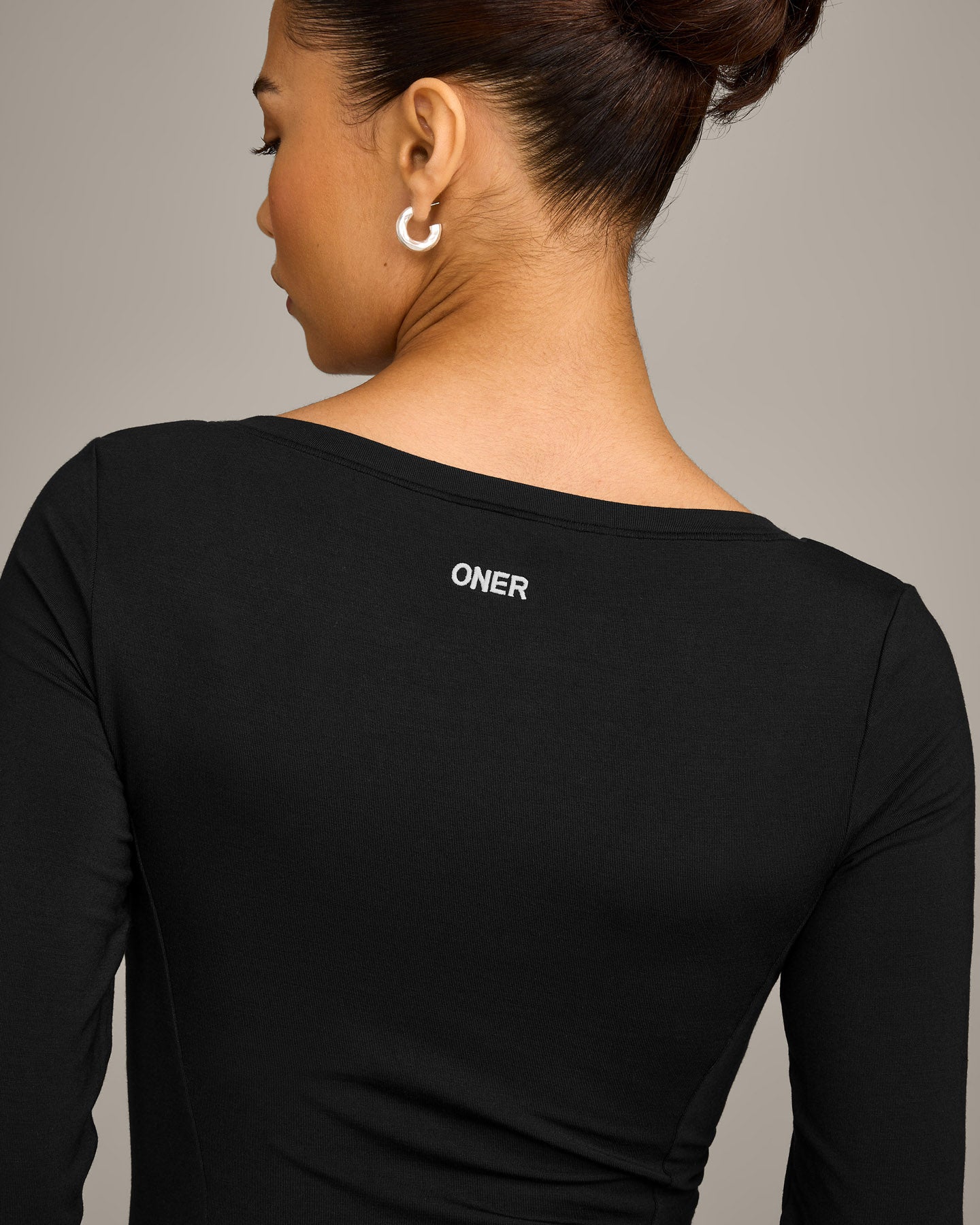 Alternative view of Mellow Motion Wide V Neck 3/4 Length Sleeve Mid Top | Black