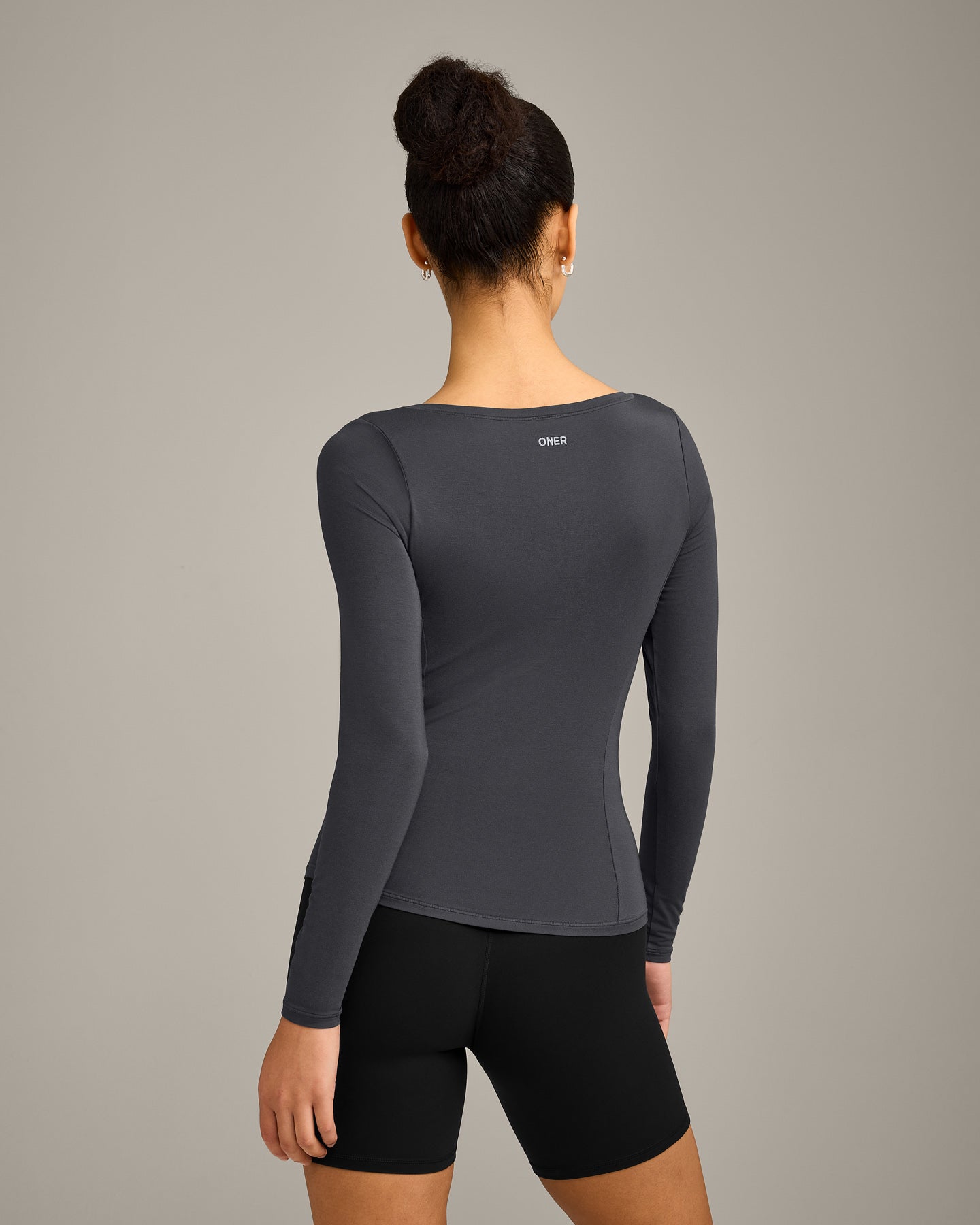Mellow Motion Wide V Neck Long Sleeve Top | Coal - Image 4